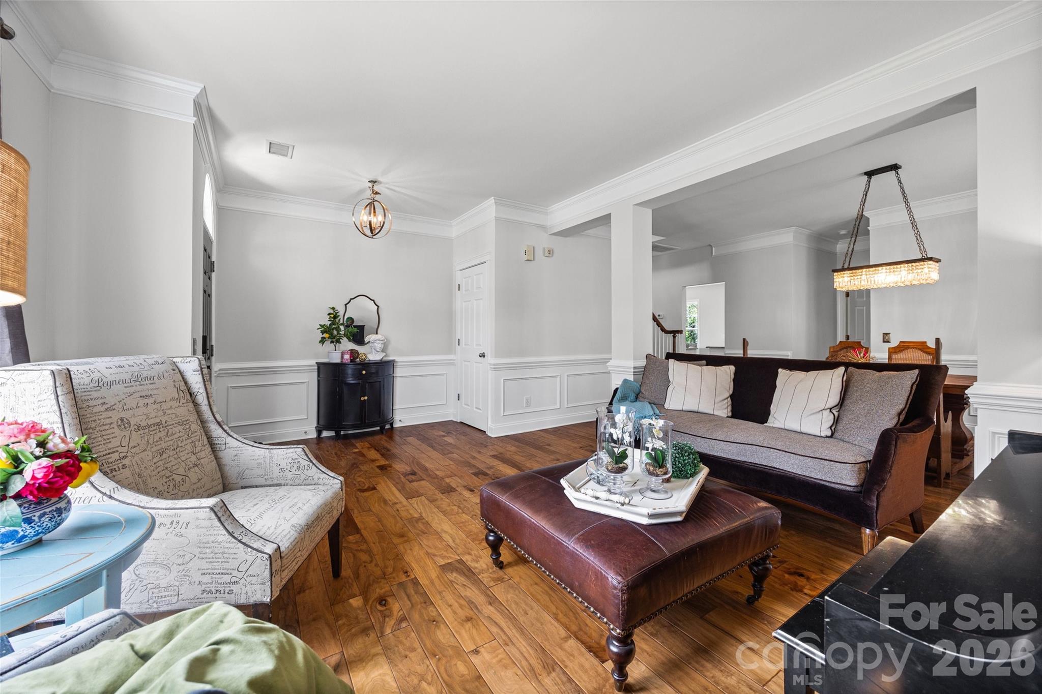 1037 Fleming Lane — Matthews