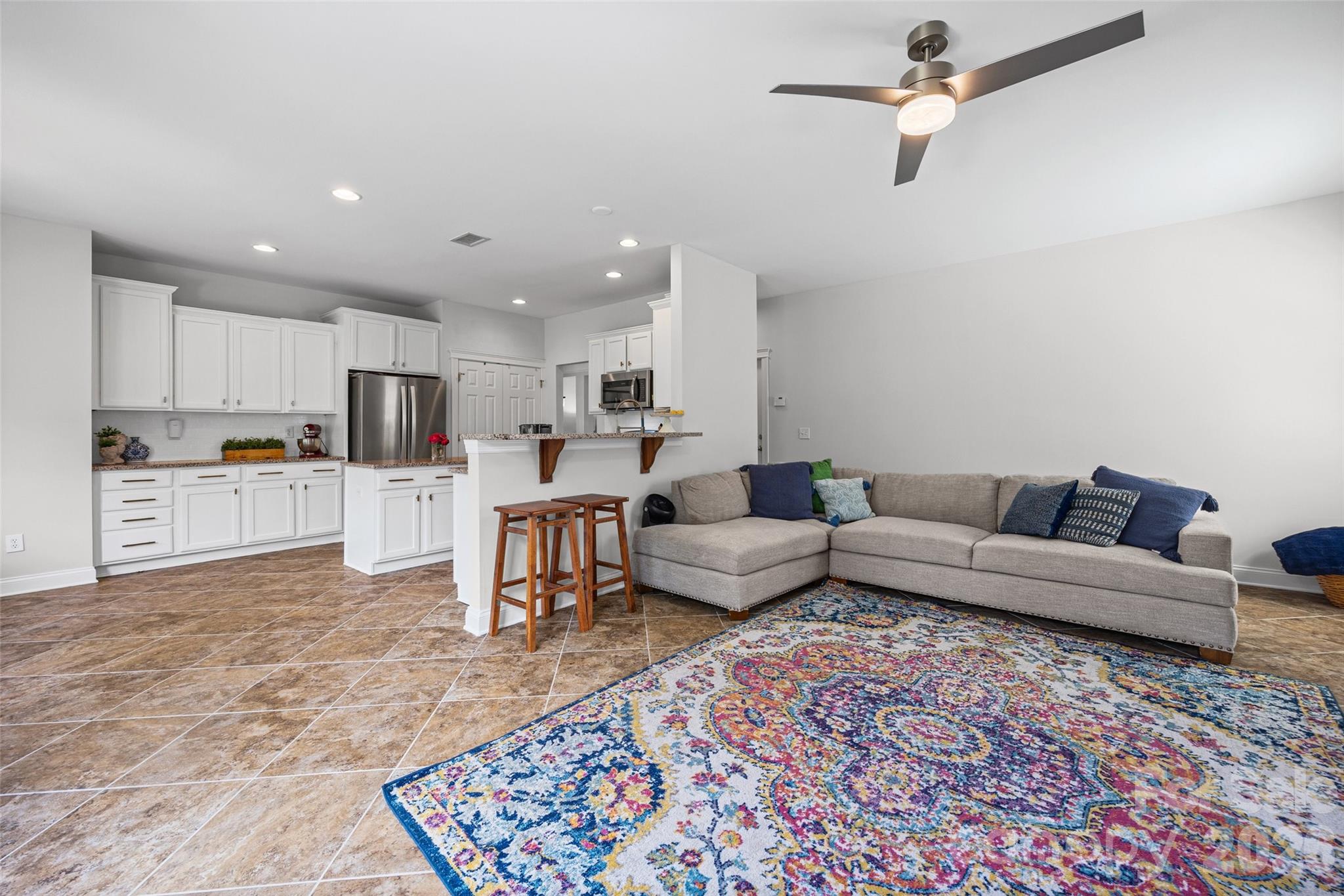 1037 Fleming Lane — Matthews