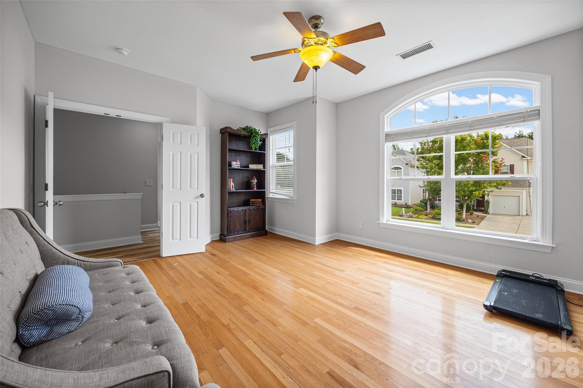 1037 Fleming Lane — Matthews