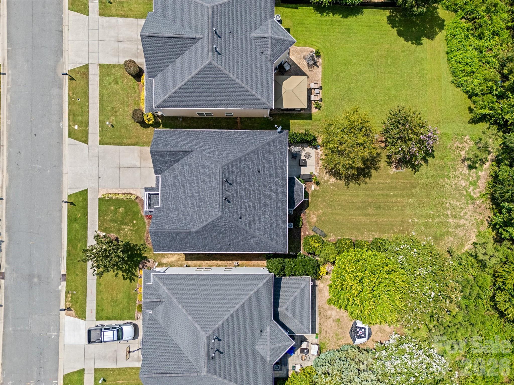 1037 Fleming Lane — Matthews