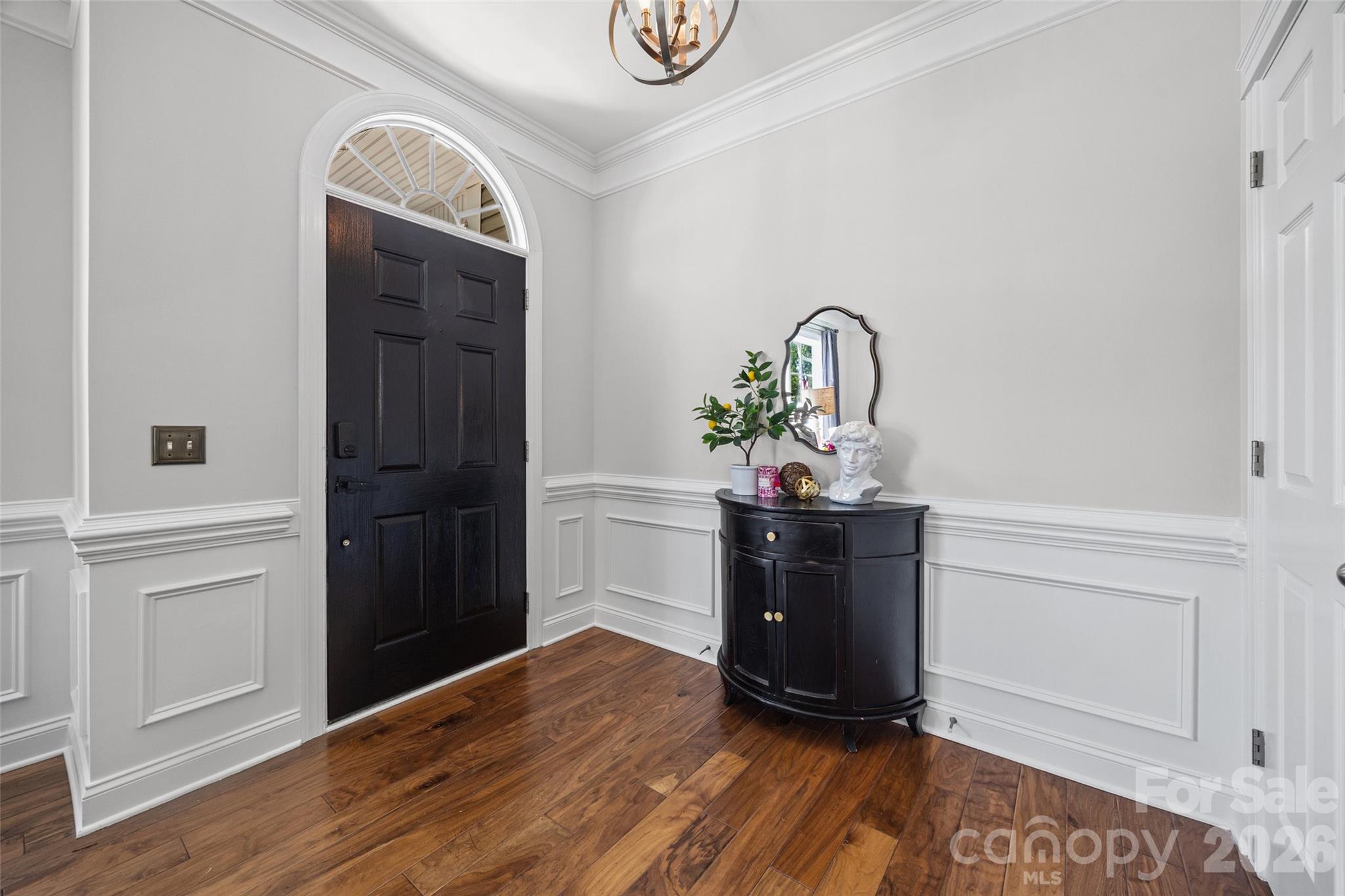 1037 Fleming Lane — Matthews