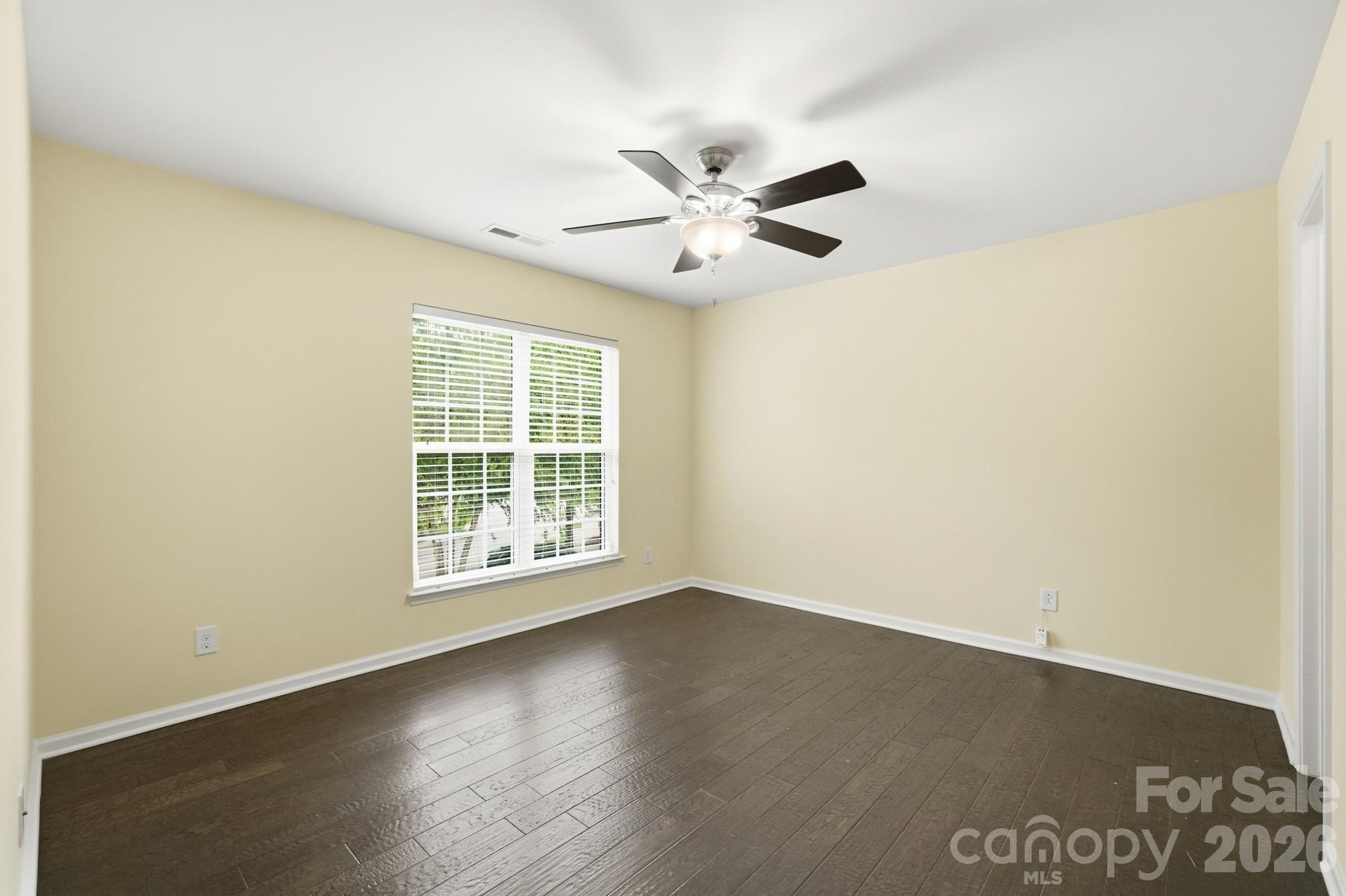 16852 Dunaverty Place — Charlotte