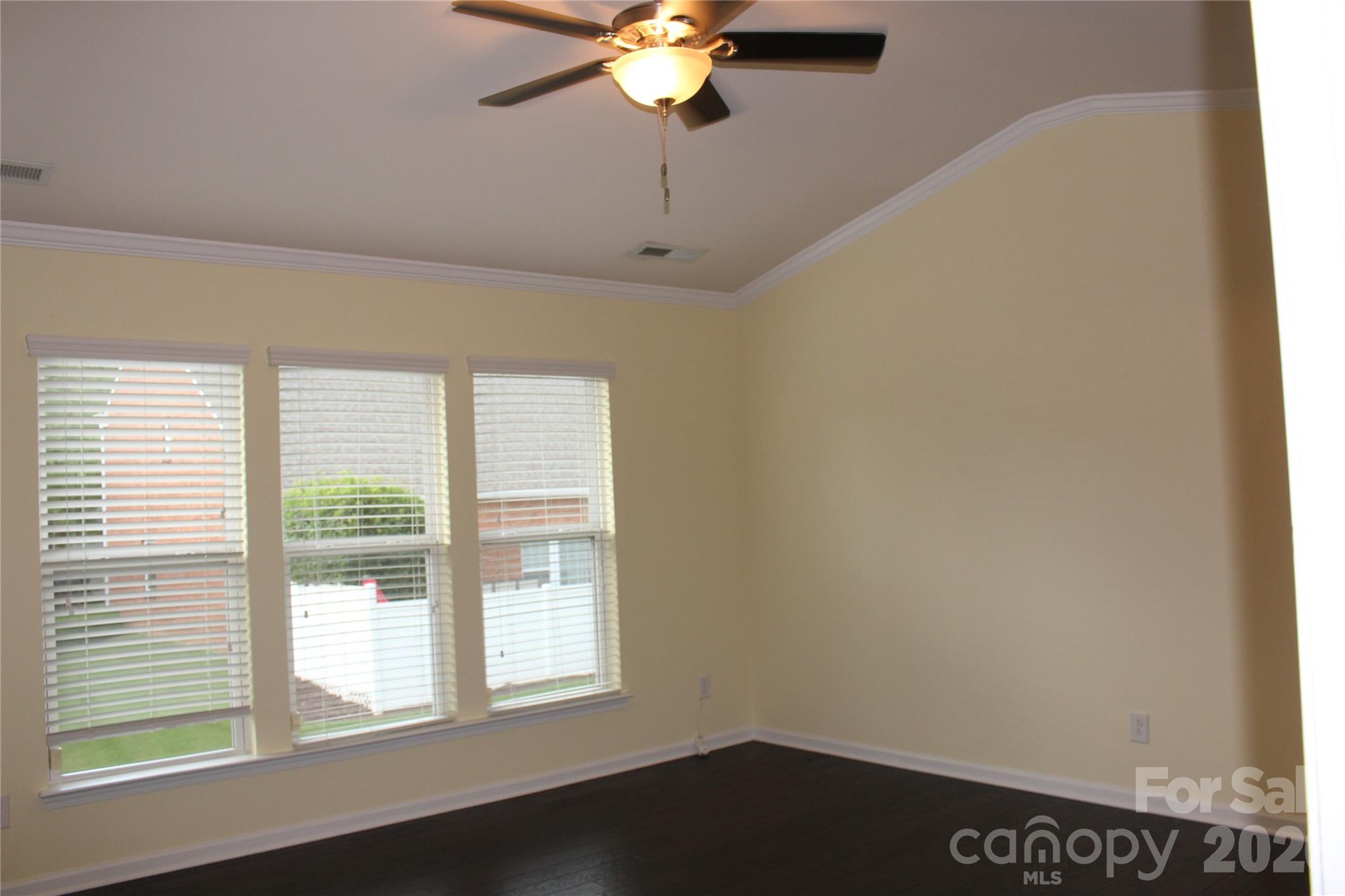 16852 Dunaverty Place — Charlotte