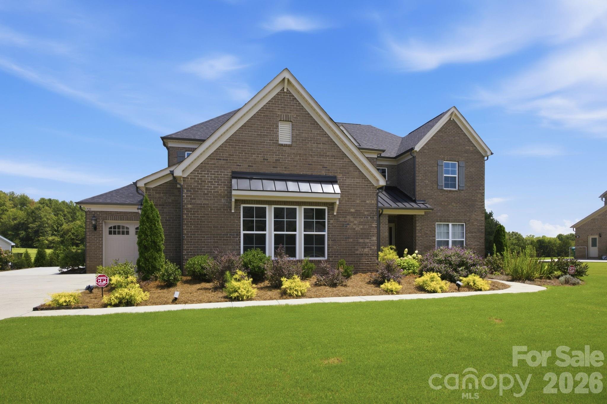 721 Cavesson Way — Monroe