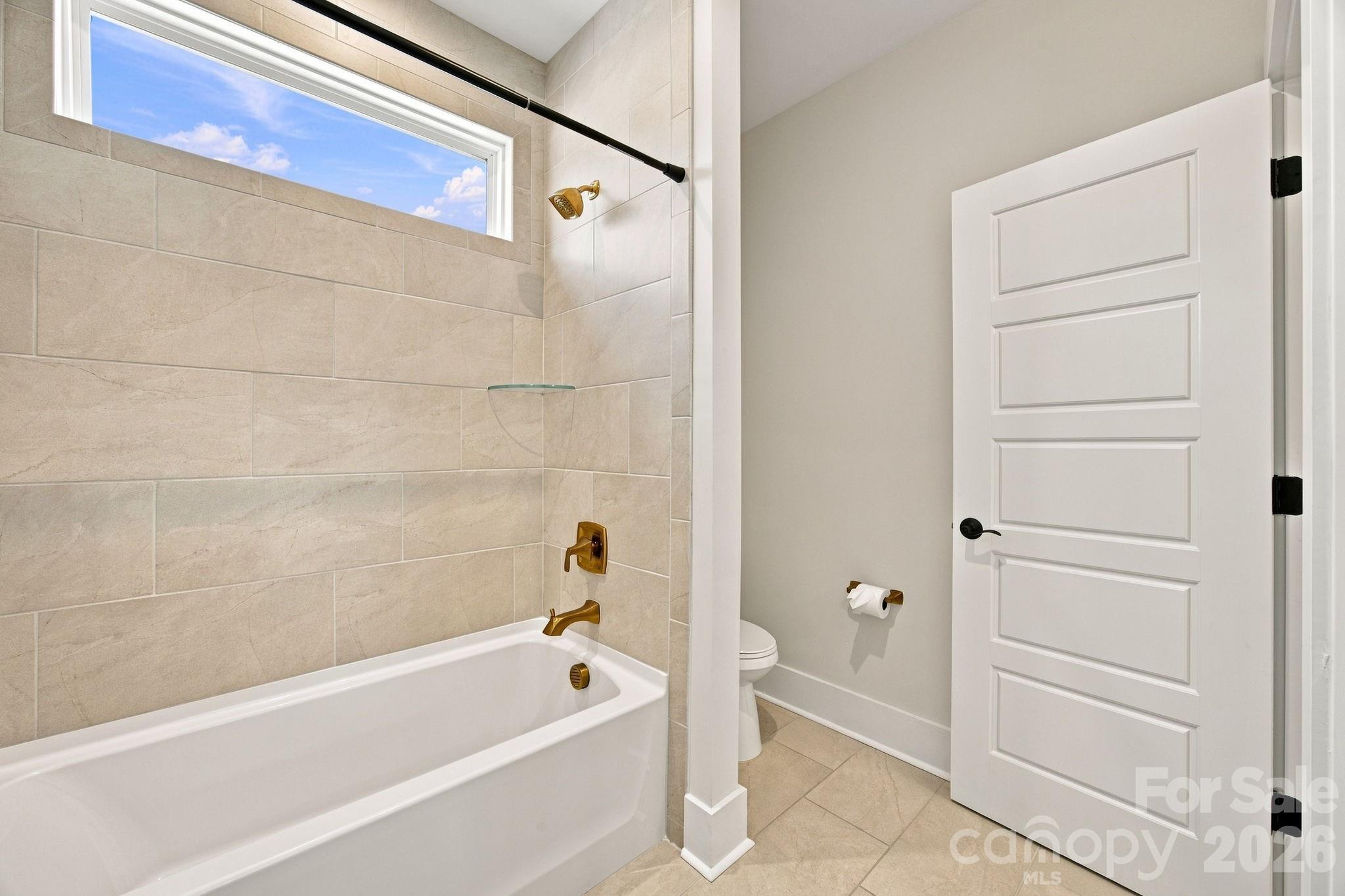 721 Cavesson Way — Monroe