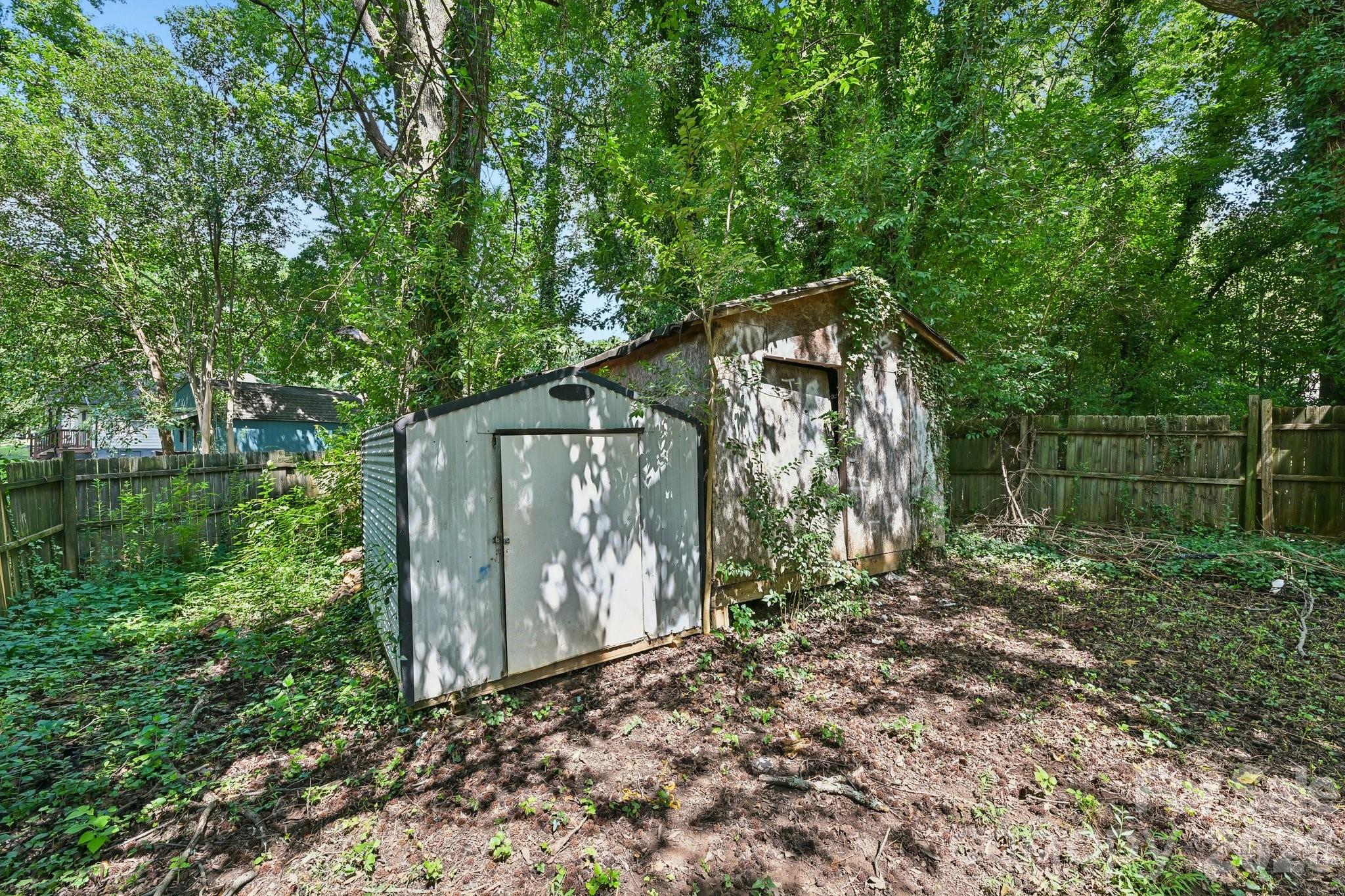 2664 Old Steele Creek Road — Charlotte