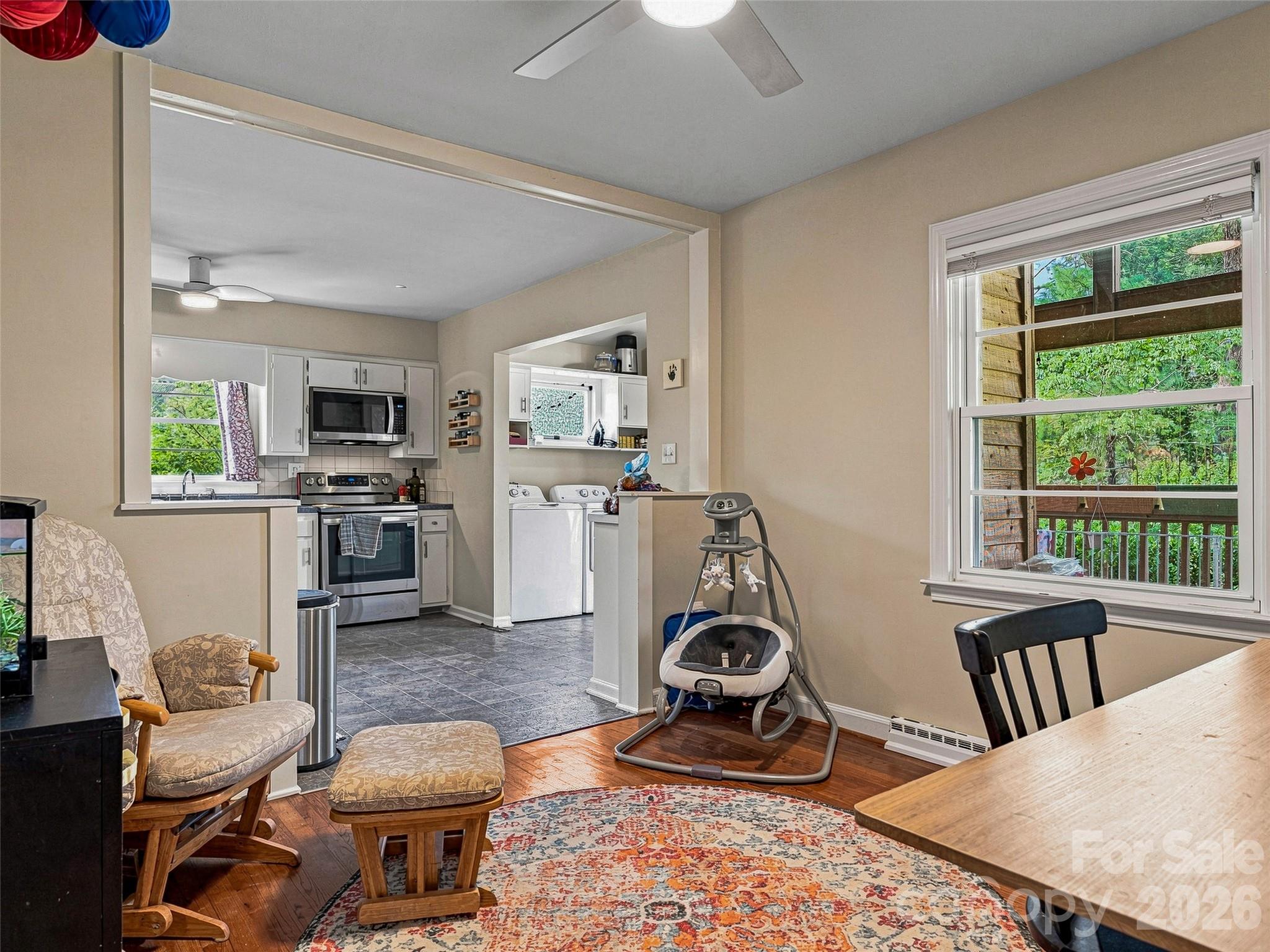 15 Lynnstone Court — Asheville