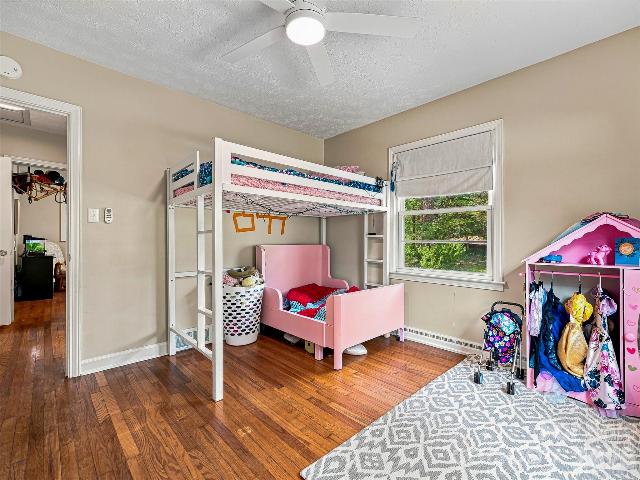 15 Lynnstone Court — Asheville