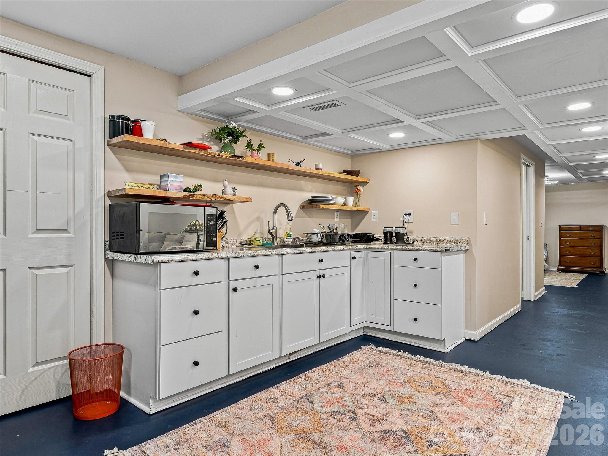 15 Lynnstone Court — Asheville