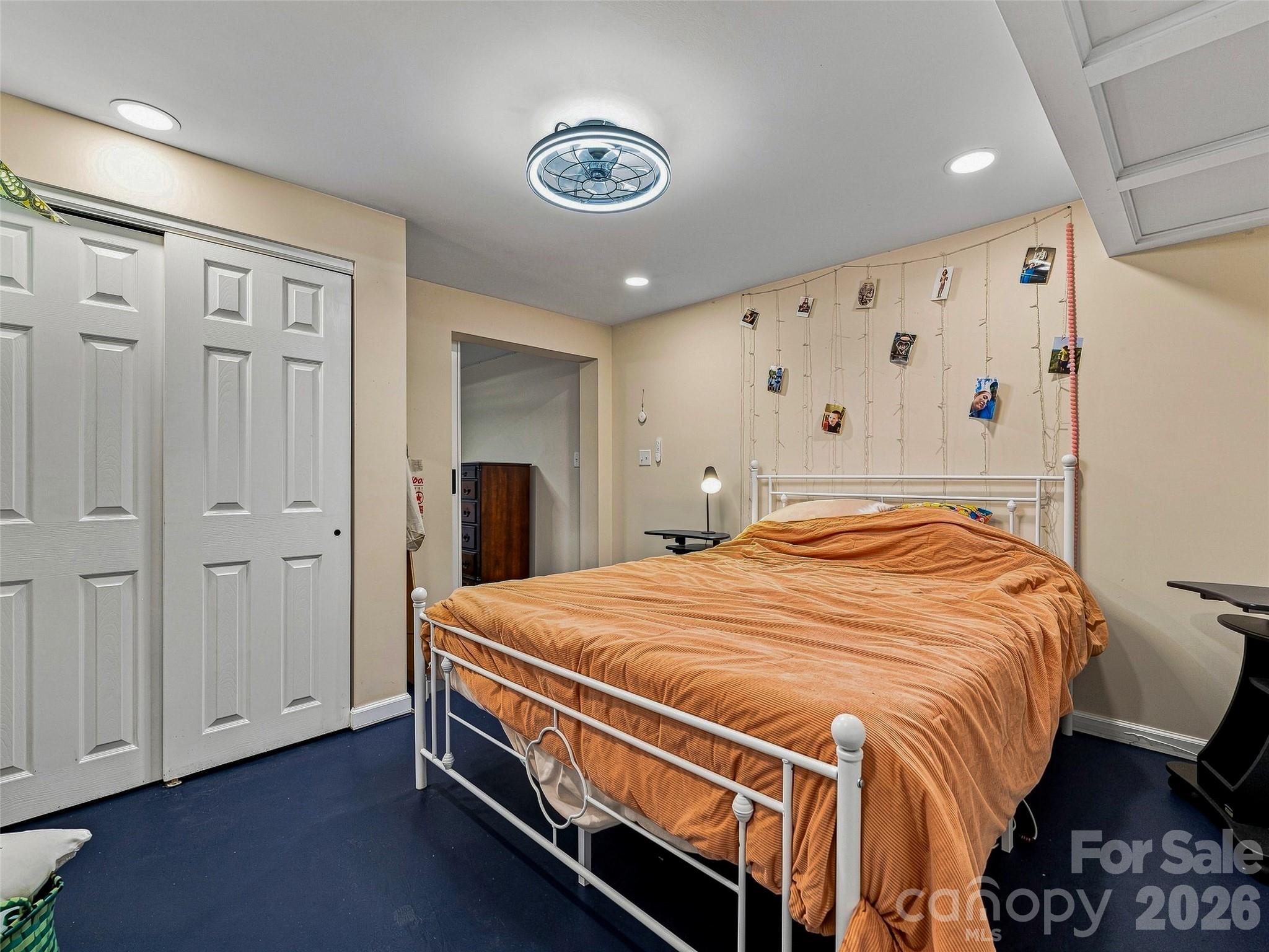 15 Lynnstone Court — Asheville