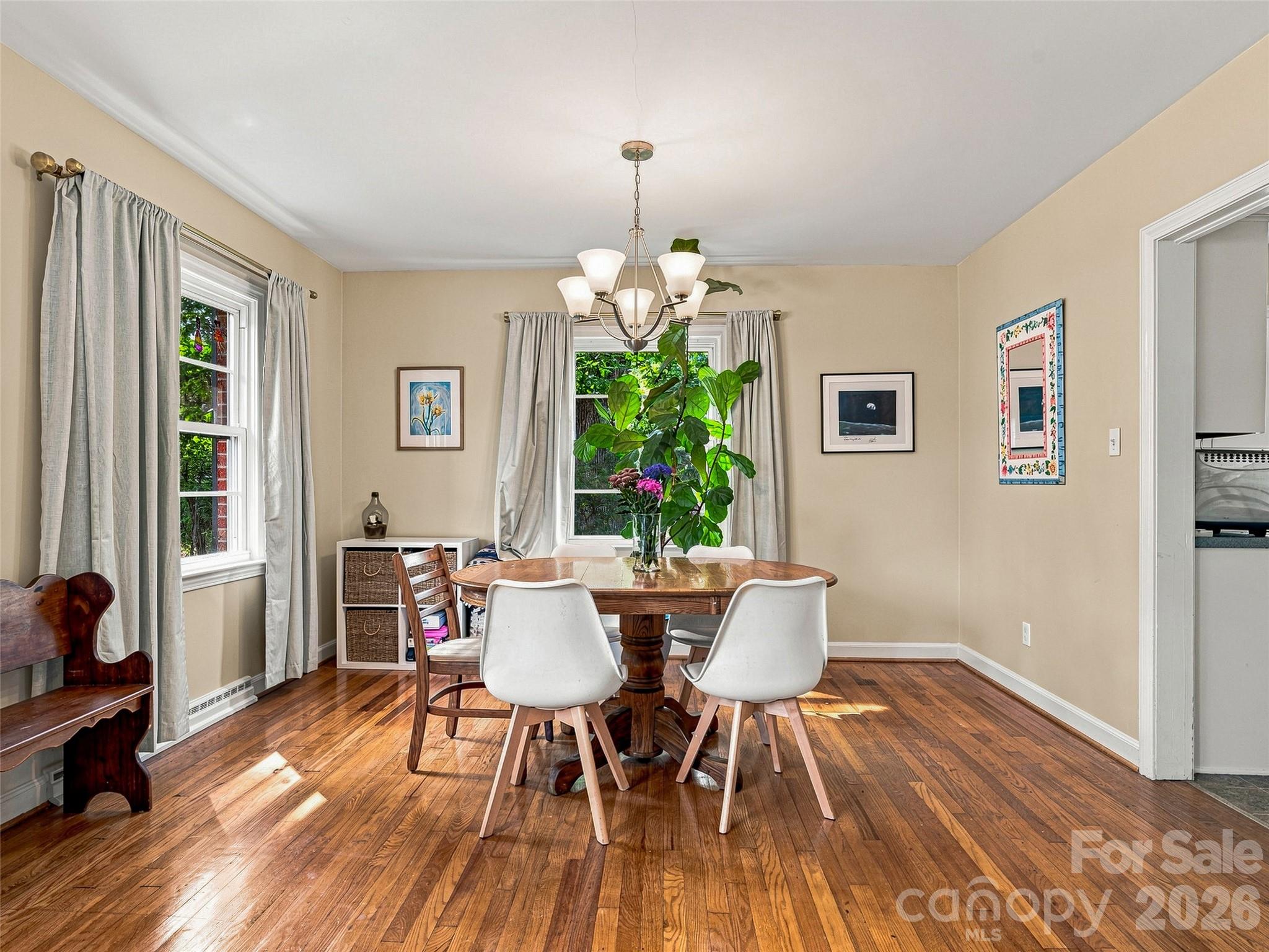 15 Lynnstone Court — Asheville