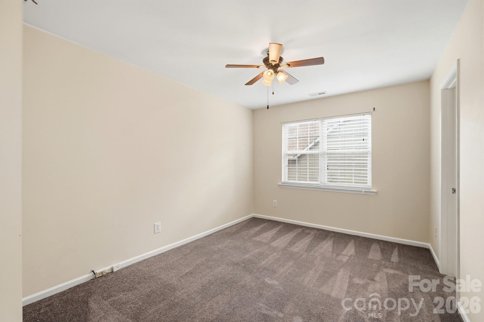 359 Linsbury Court — Gastonia