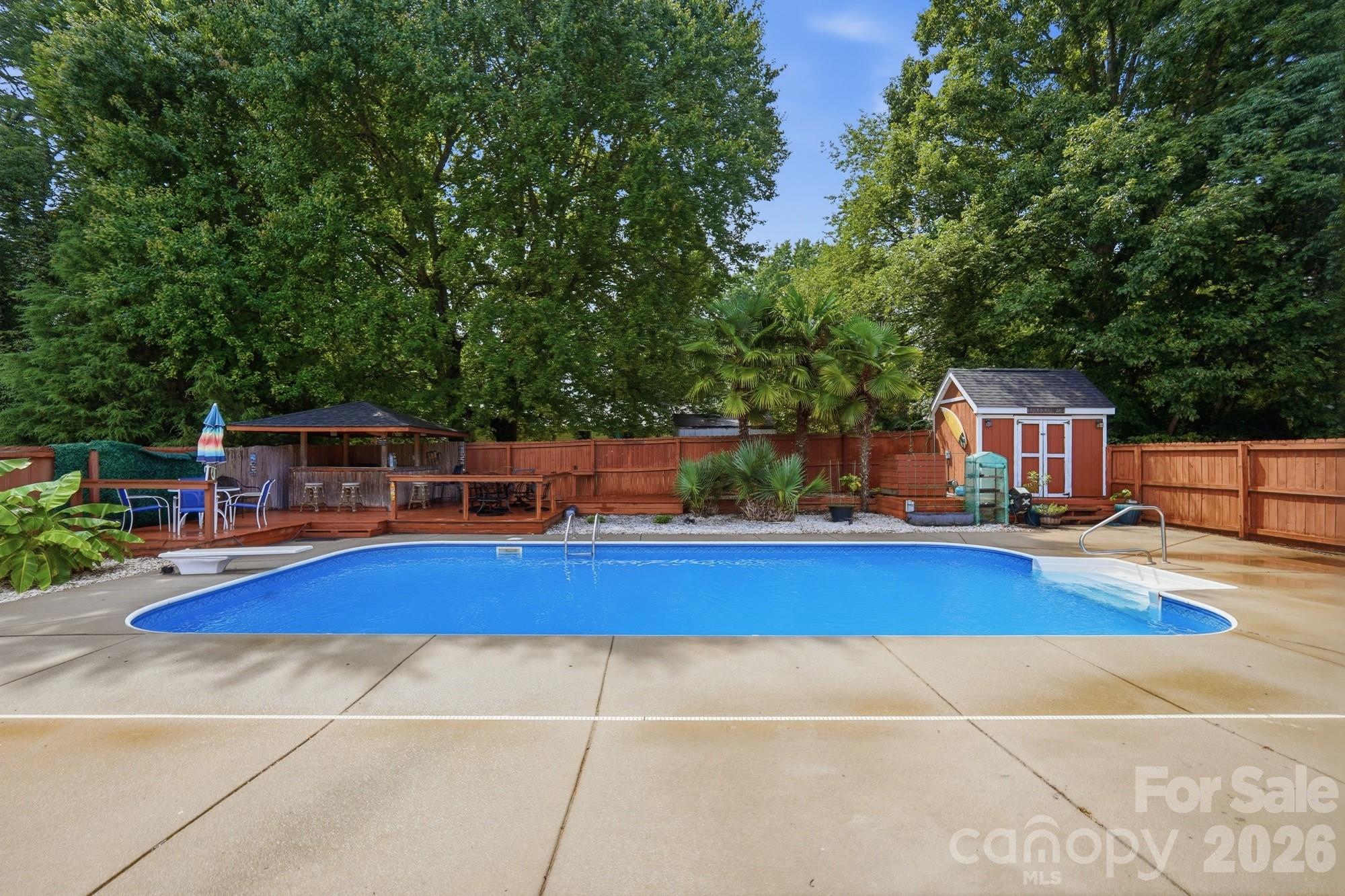 359 Linsbury Court — Gastonia