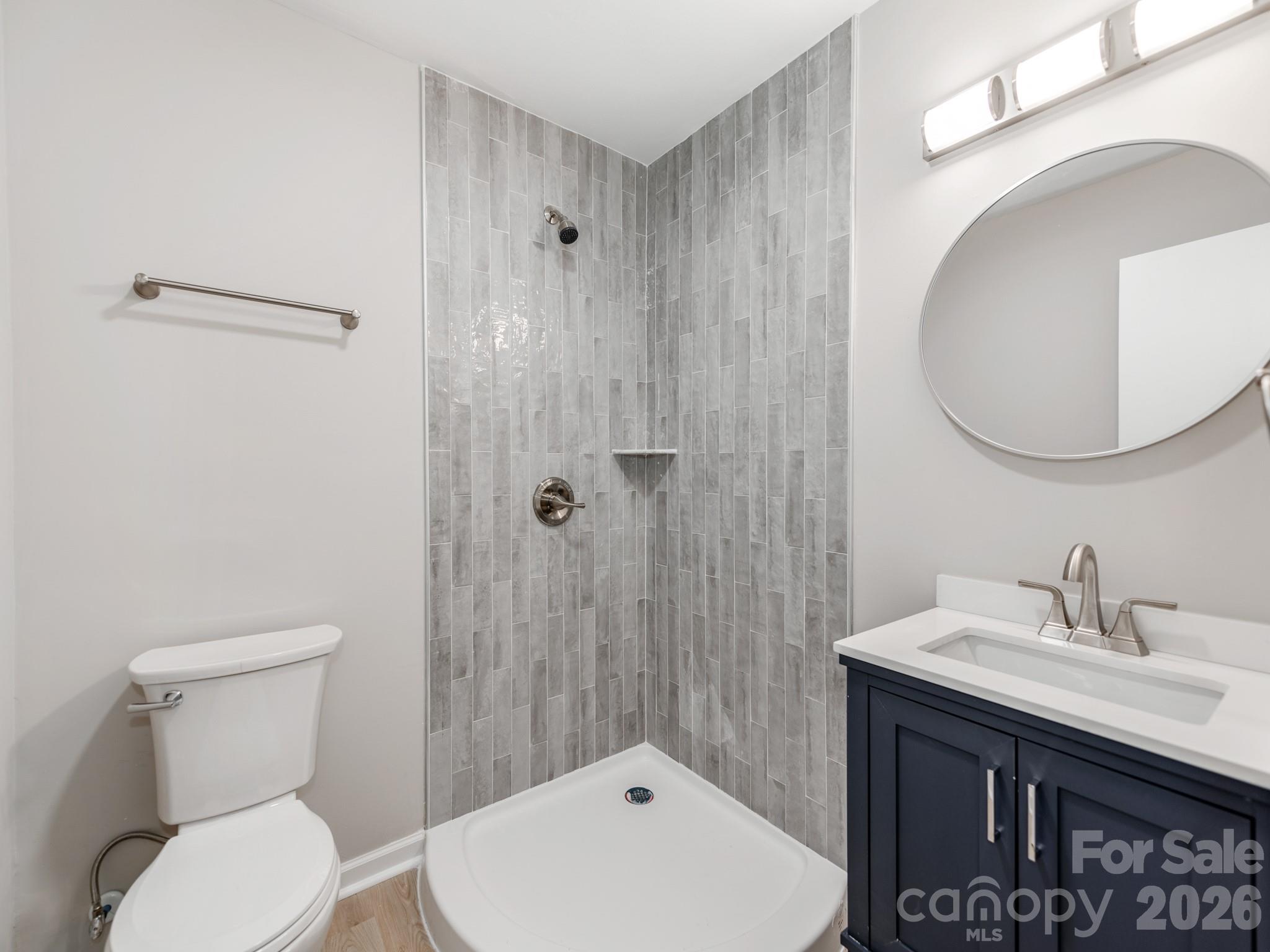 4925 Springview Road — Charlotte