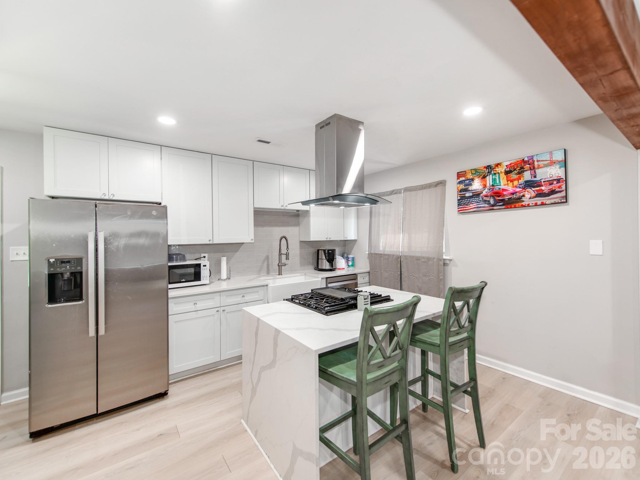 4925 Springview Road — Charlotte