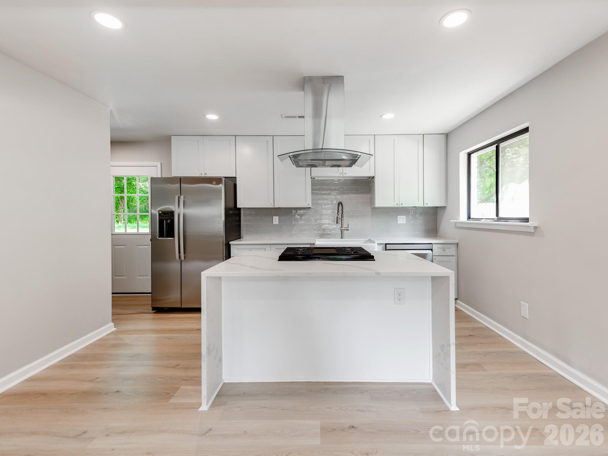 4925 Springview Road — Charlotte