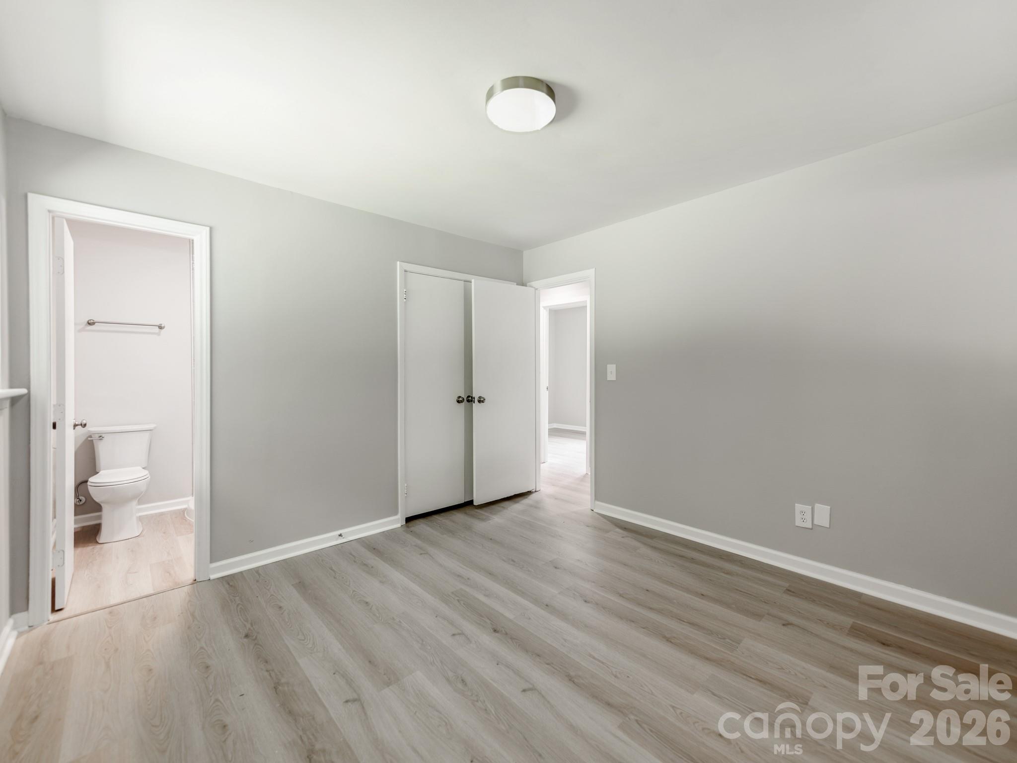4925 Springview Road — Charlotte