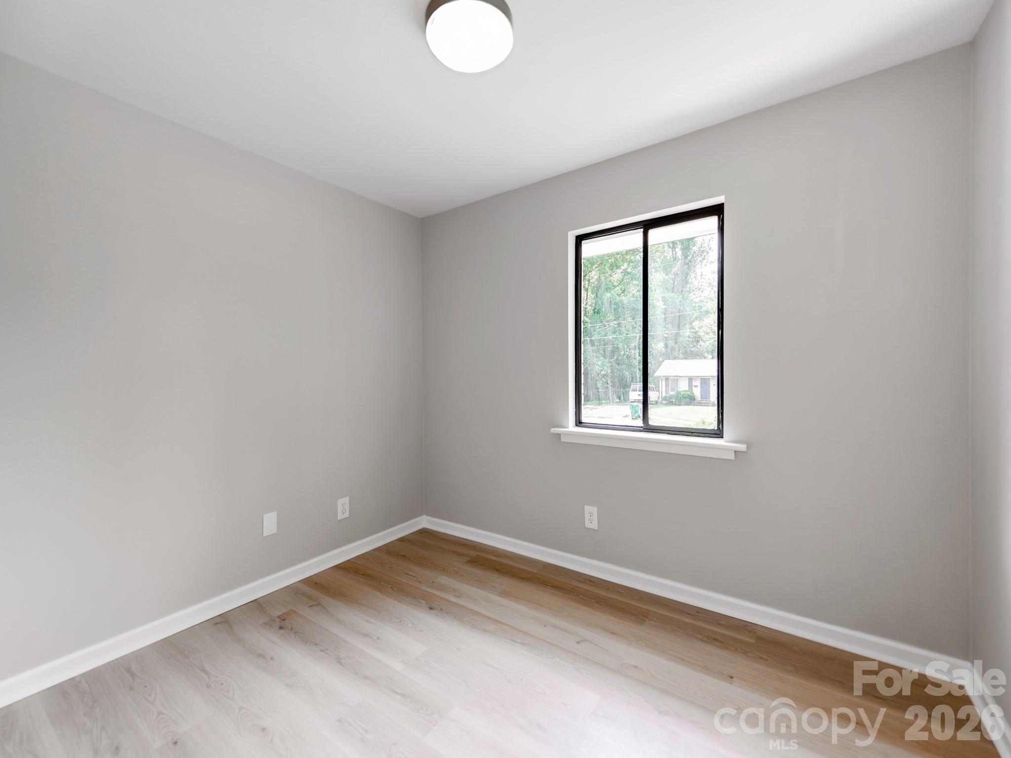 4925 Springview Road — Charlotte