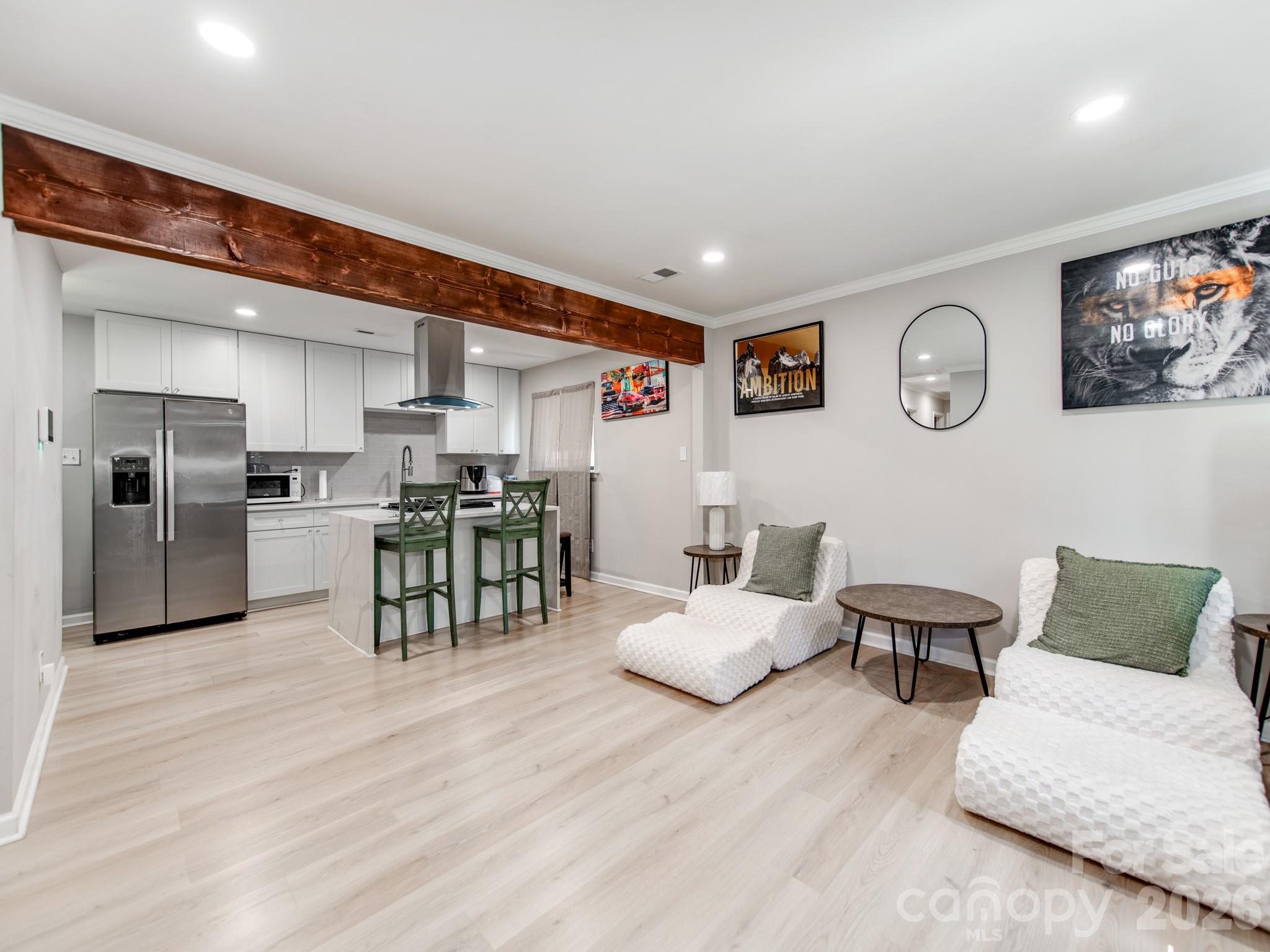 4925 Springview Road — Charlotte