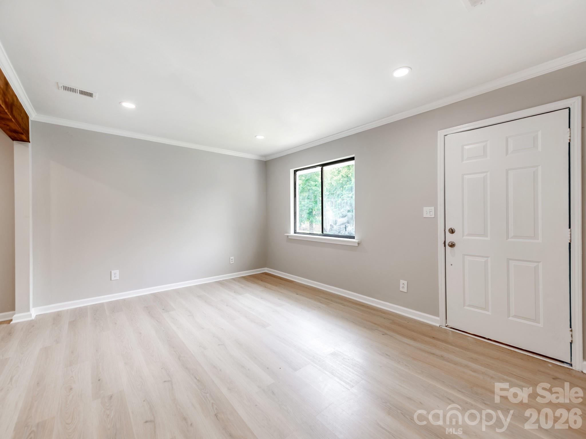 4925 Springview Road — Charlotte