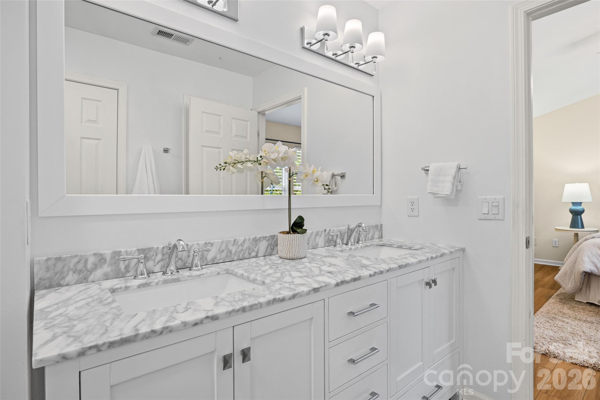 2139 Kaybird Lane — Charlotte