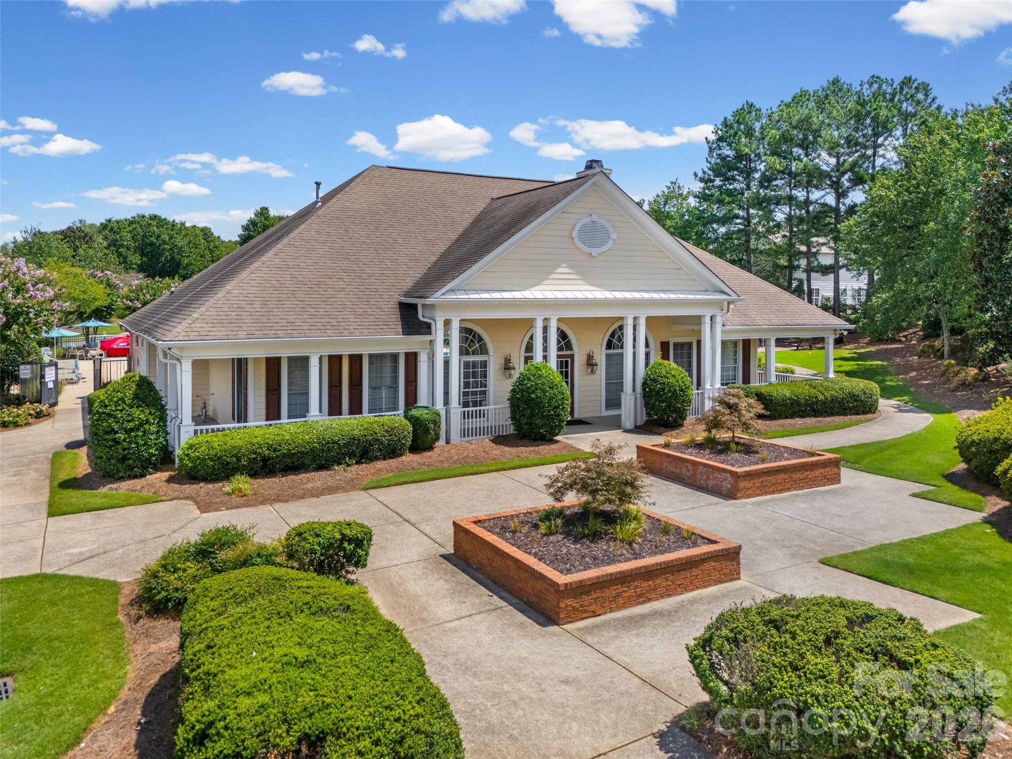 2139 Kaybird Lane — Charlotte