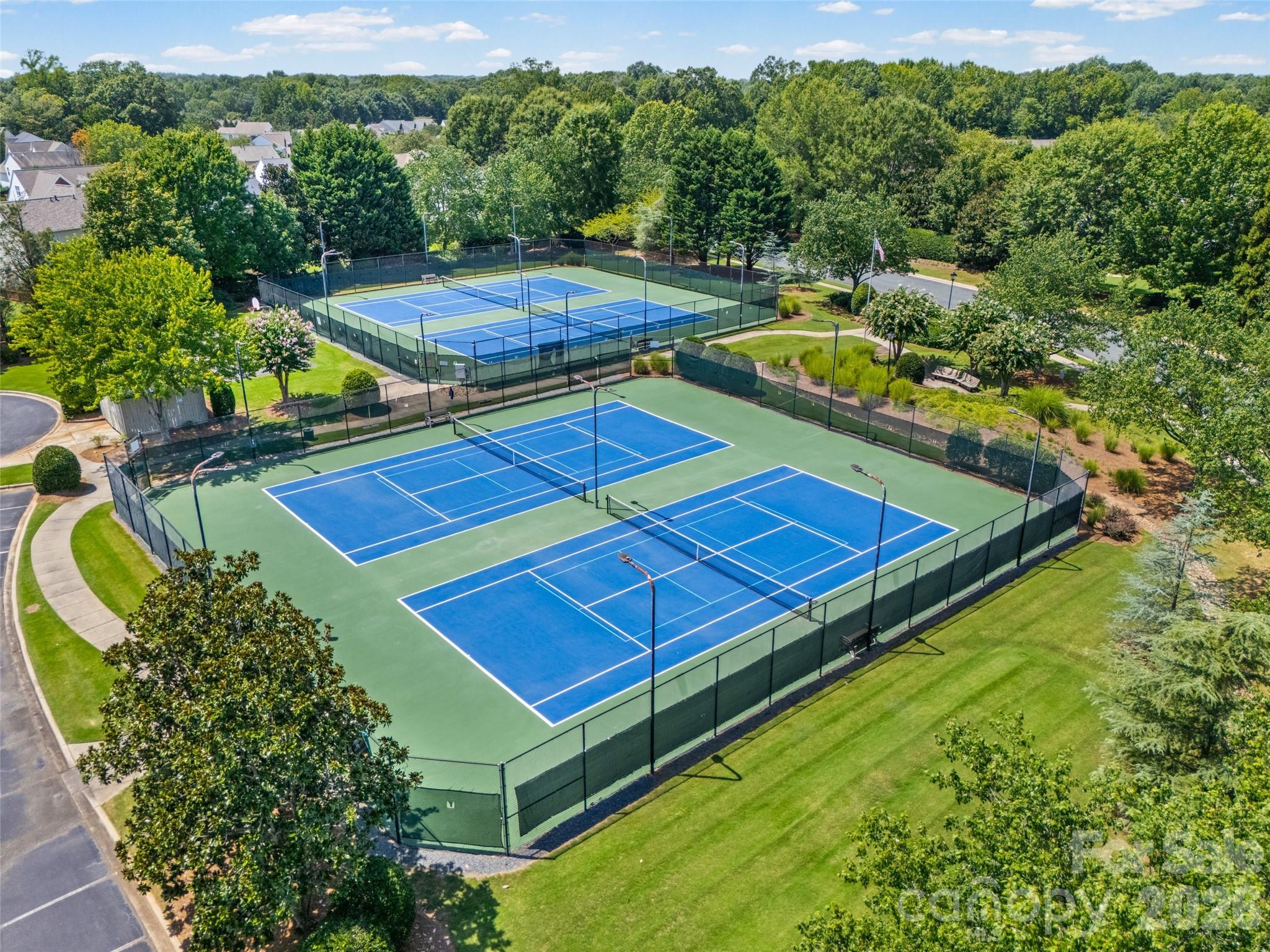 2139 Kaybird Lane — Charlotte