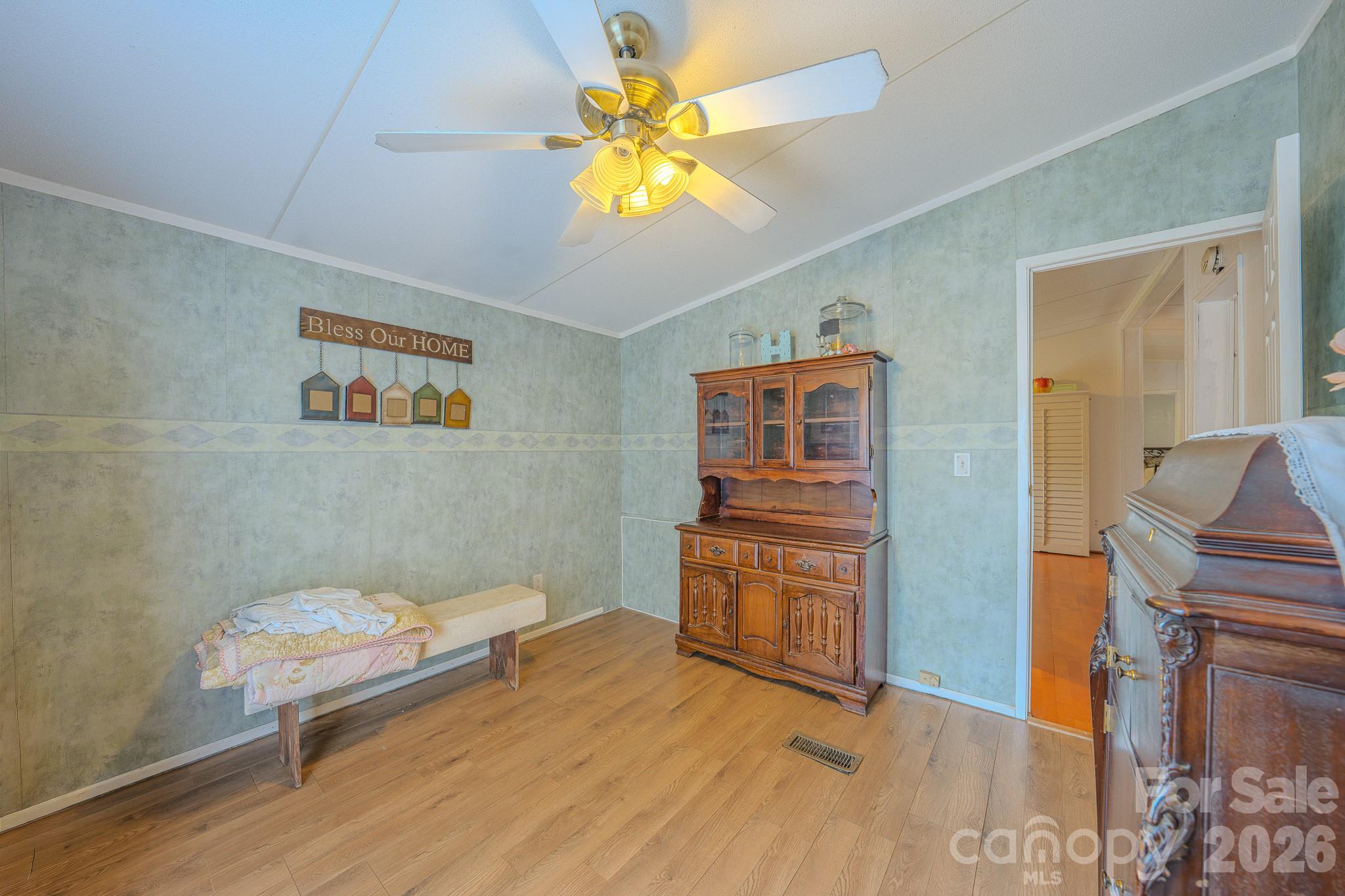 97 Misty Ridge Lane — Leicester