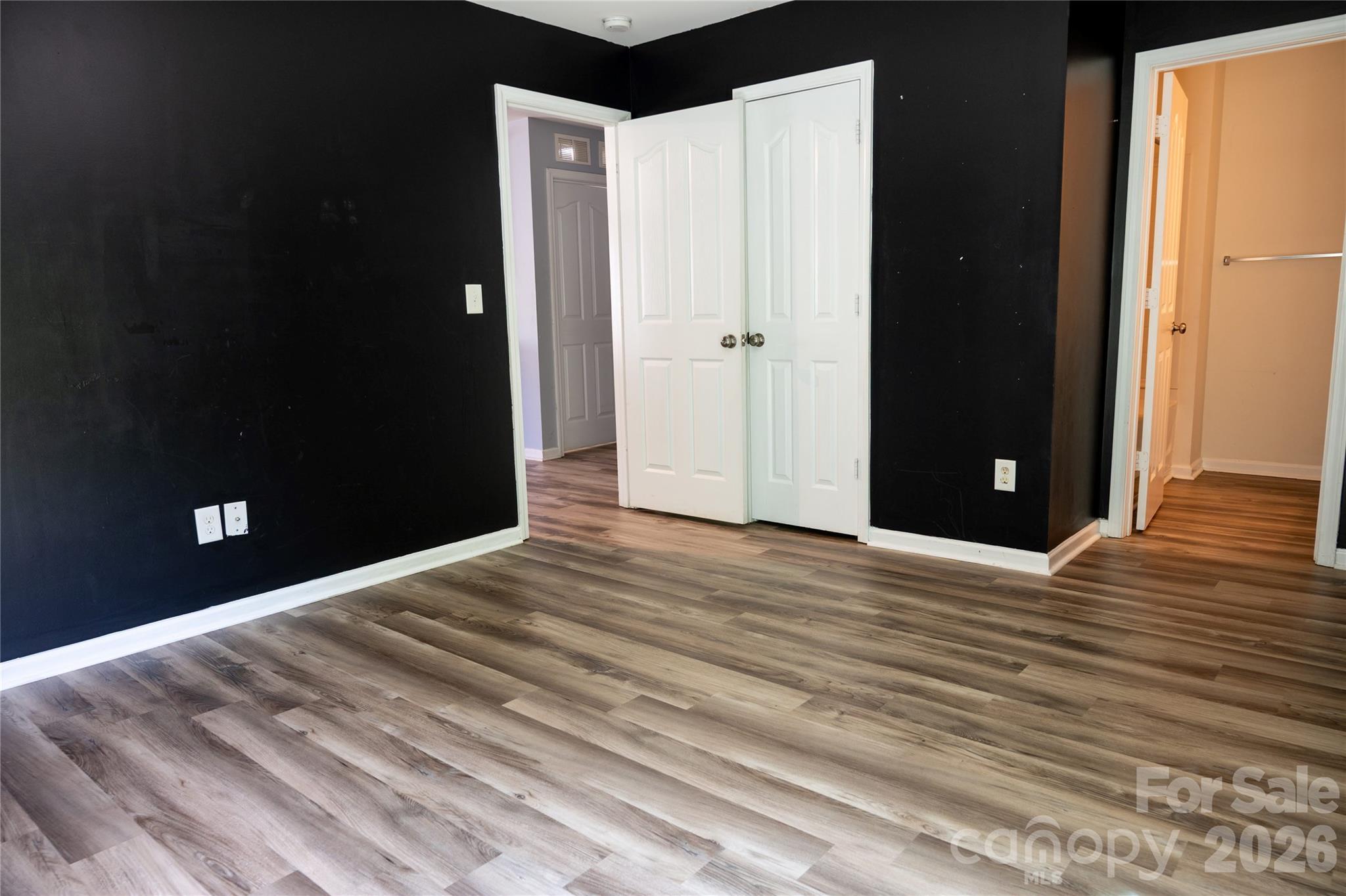 9702 Pond Vista Court — Charlotte