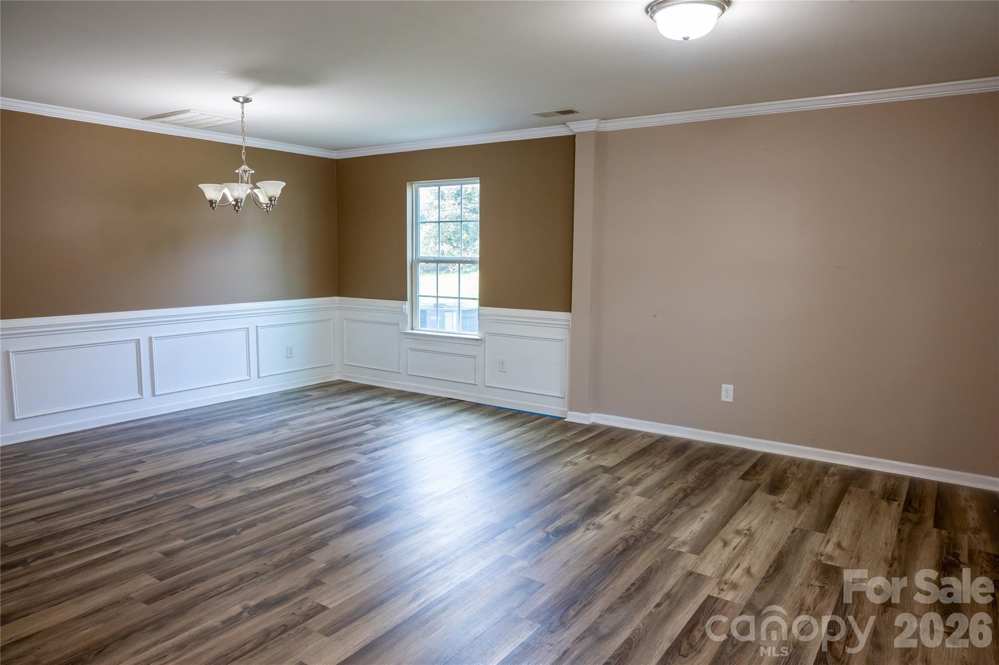 9702 Pond Vista Court — Charlotte