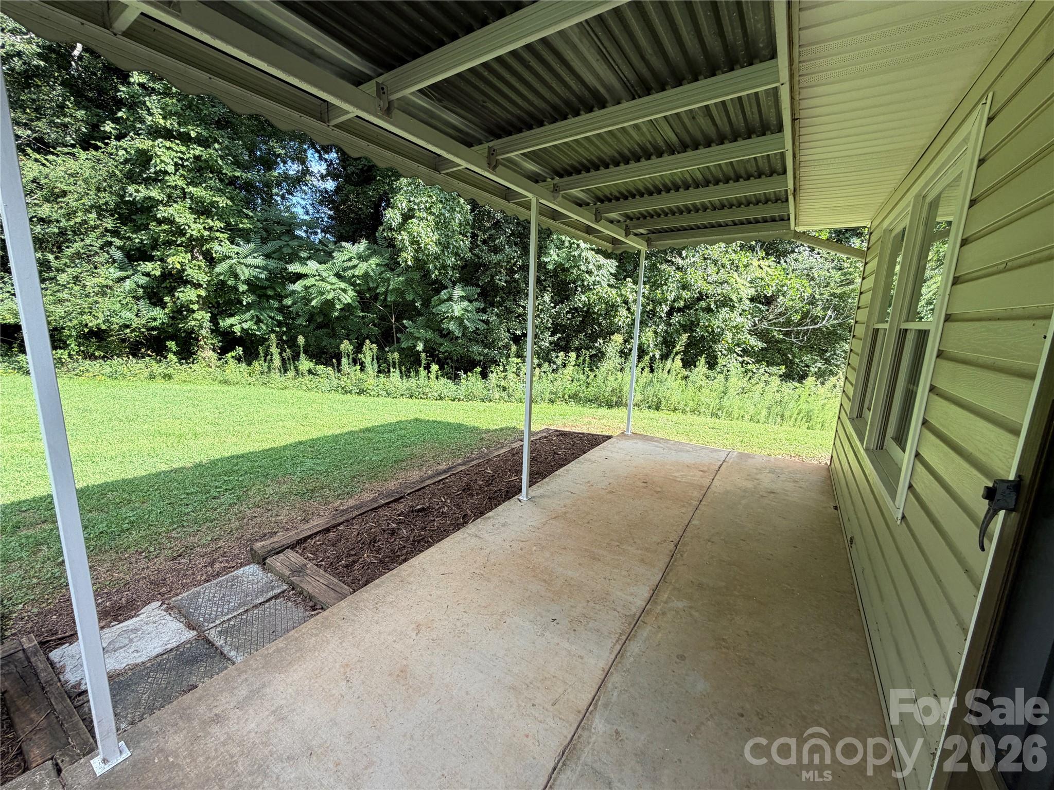 127 Holly Court — Bostic