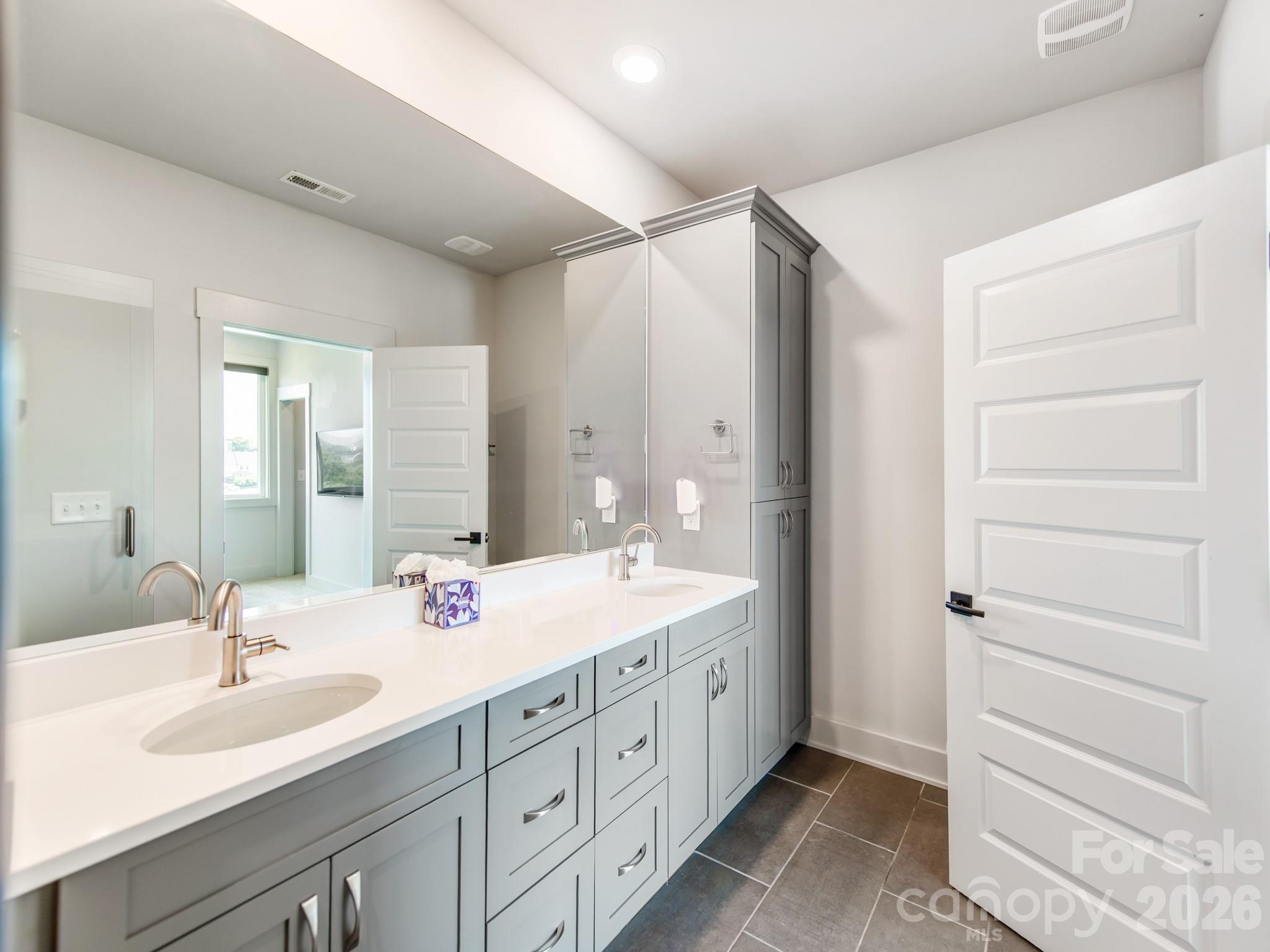 931 Cityscape Drive — Charlotte