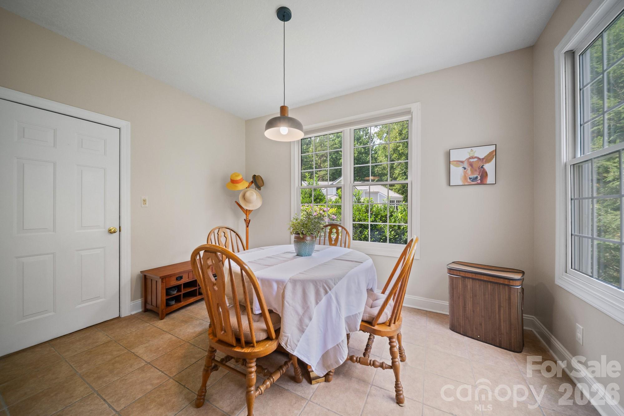 210 Clear Vista Circle — Asheville