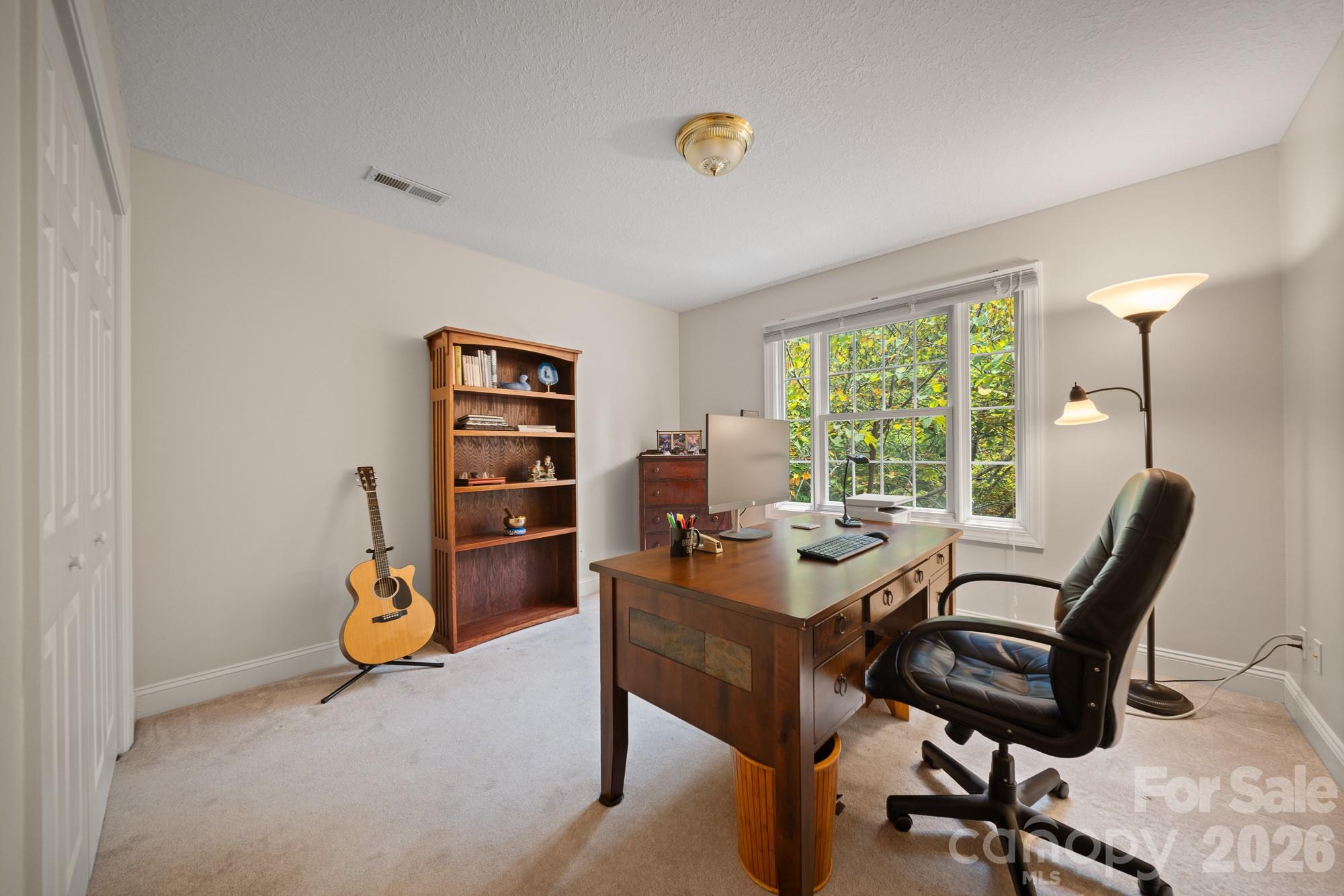 210 Clear Vista Circle — Asheville