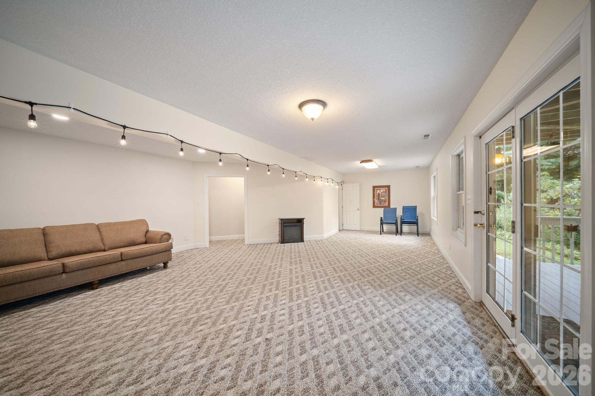 210 Clear Vista Circle — Asheville
