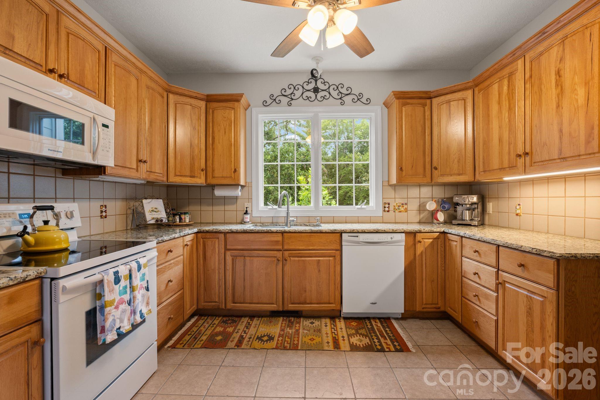 210 Clear Vista Circle — Asheville