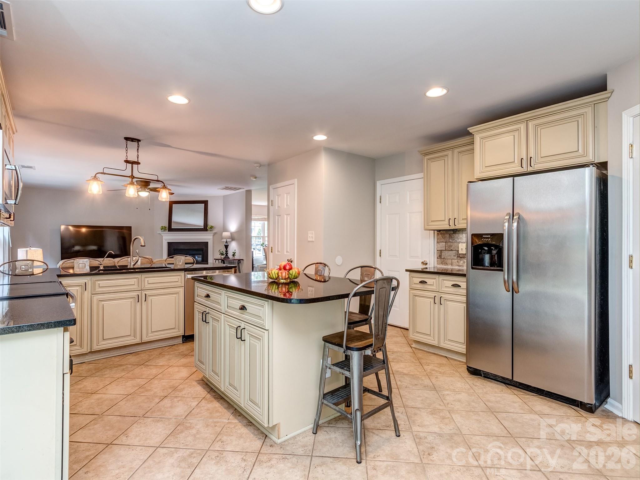 10326 Haddington Drive NW — Charlotte