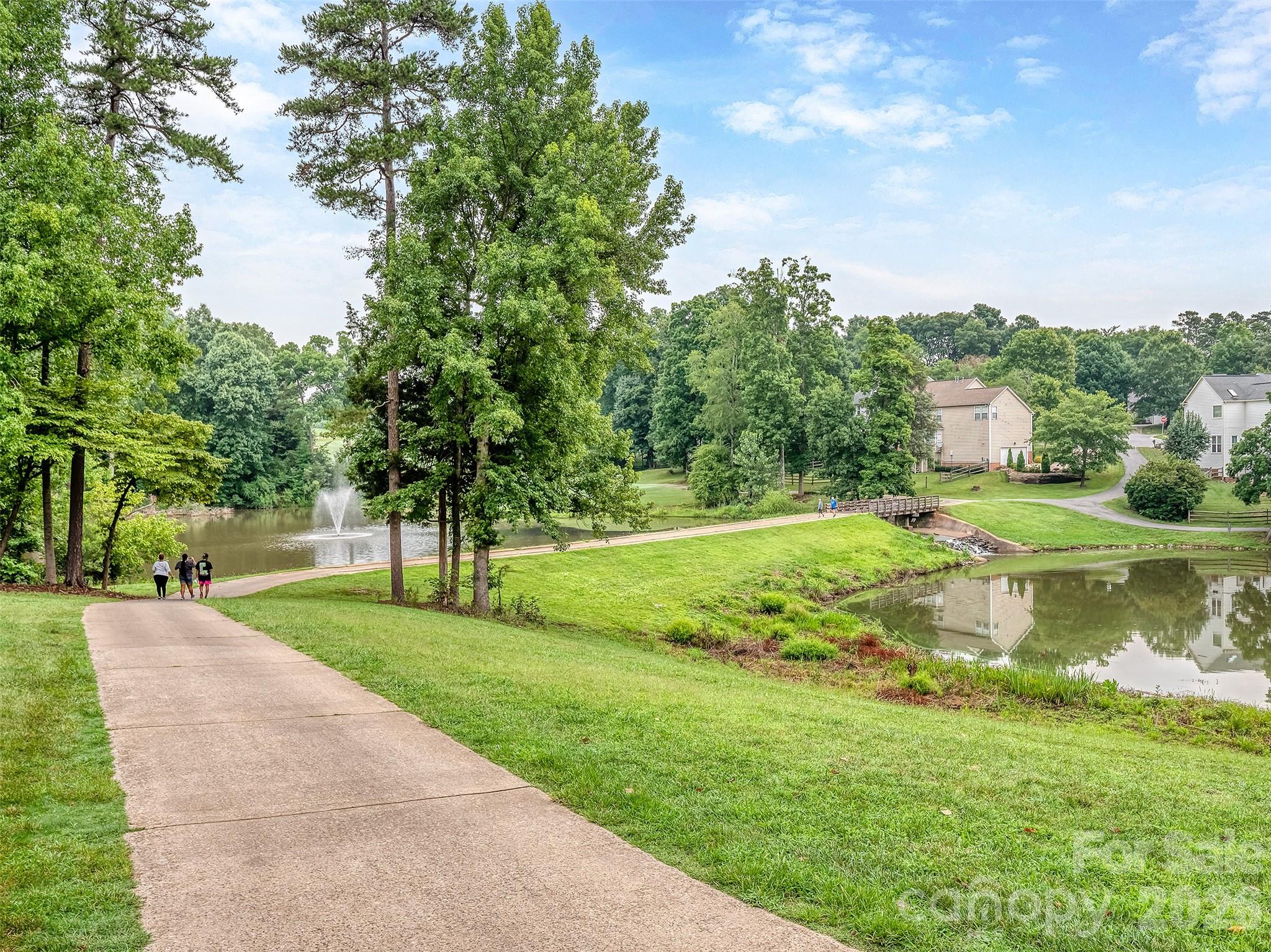 10326 Haddington Drive NW — Charlotte
