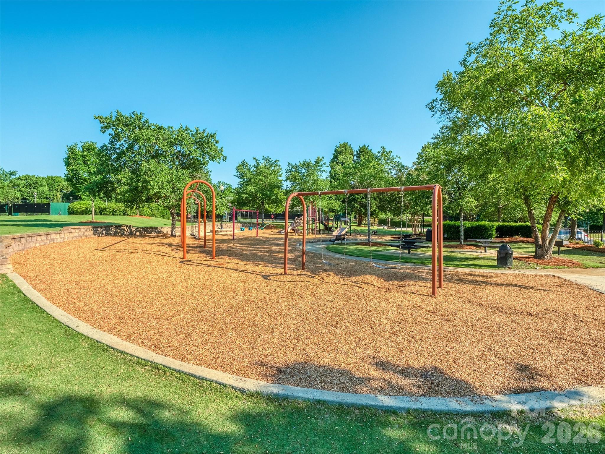 10326 Haddington Drive NW — Charlotte