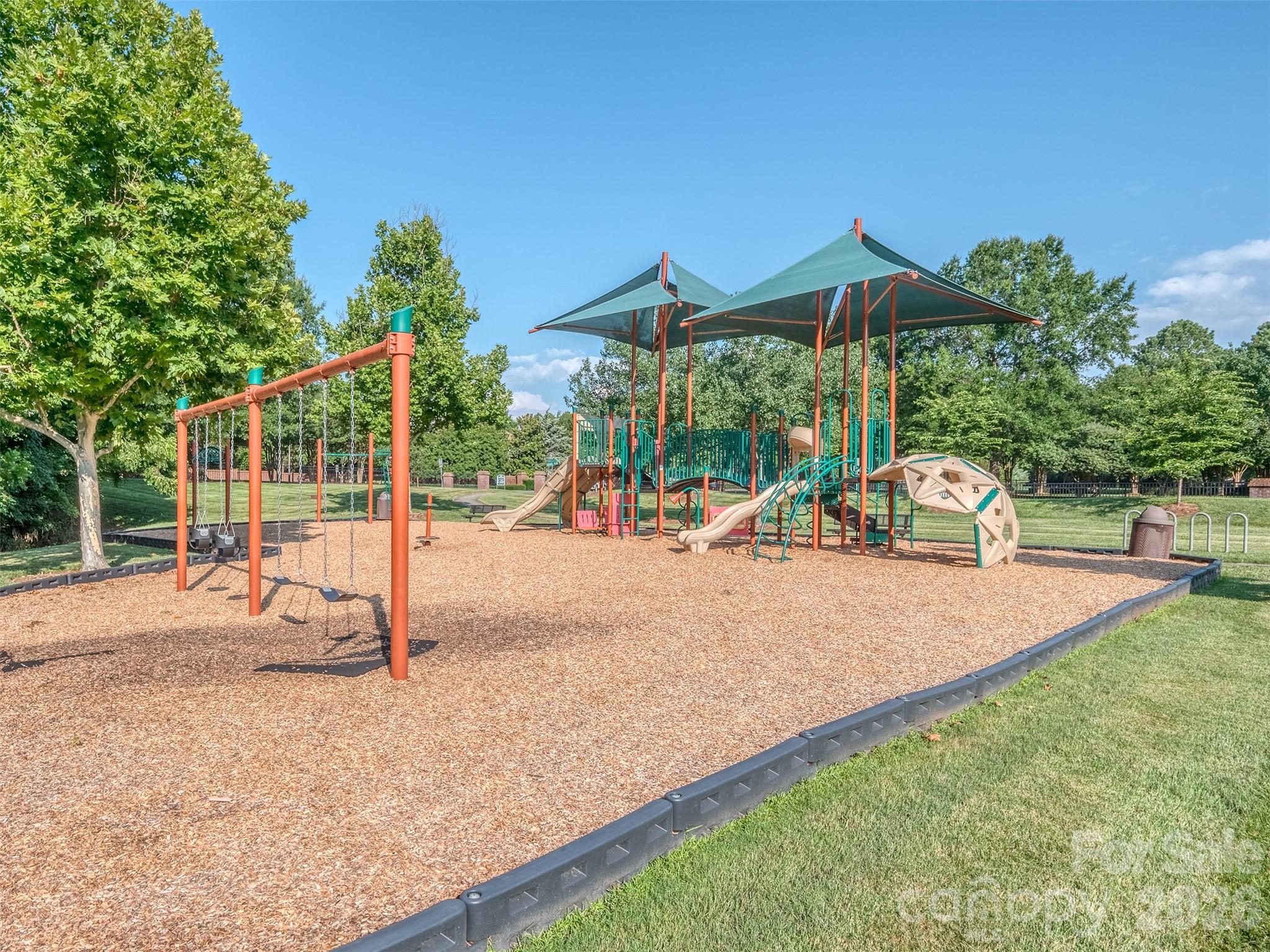 10326 Haddington Drive NW — Charlotte