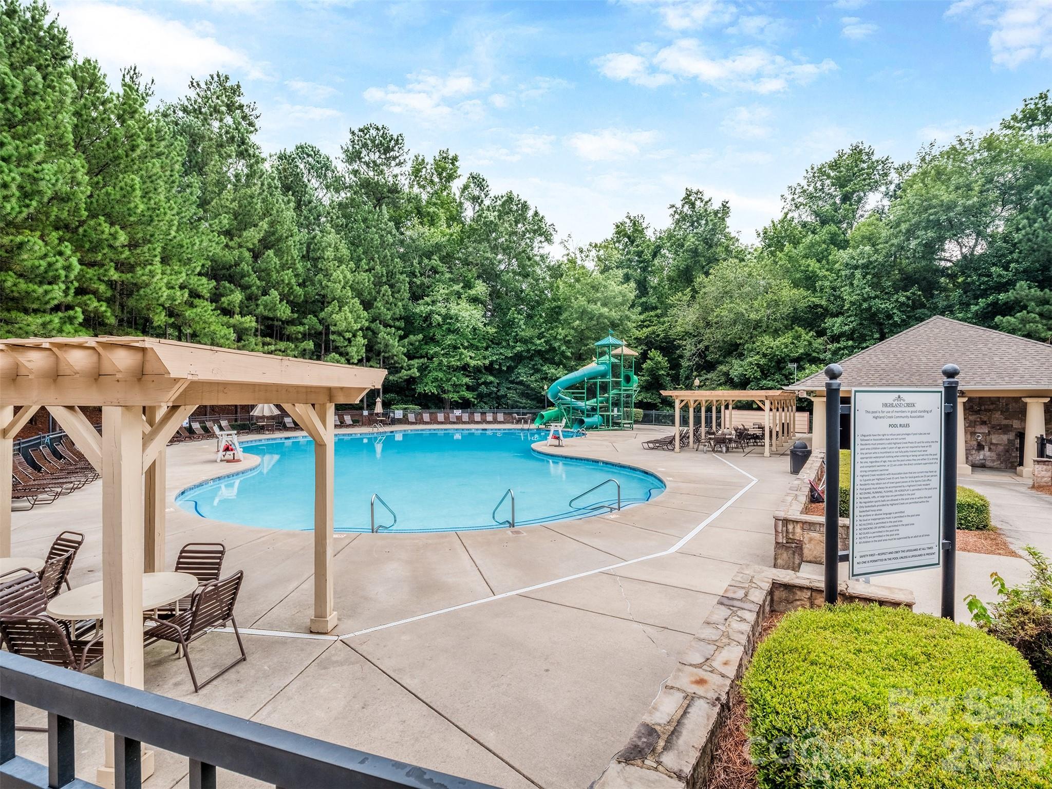 10326 Haddington Drive NW — Charlotte