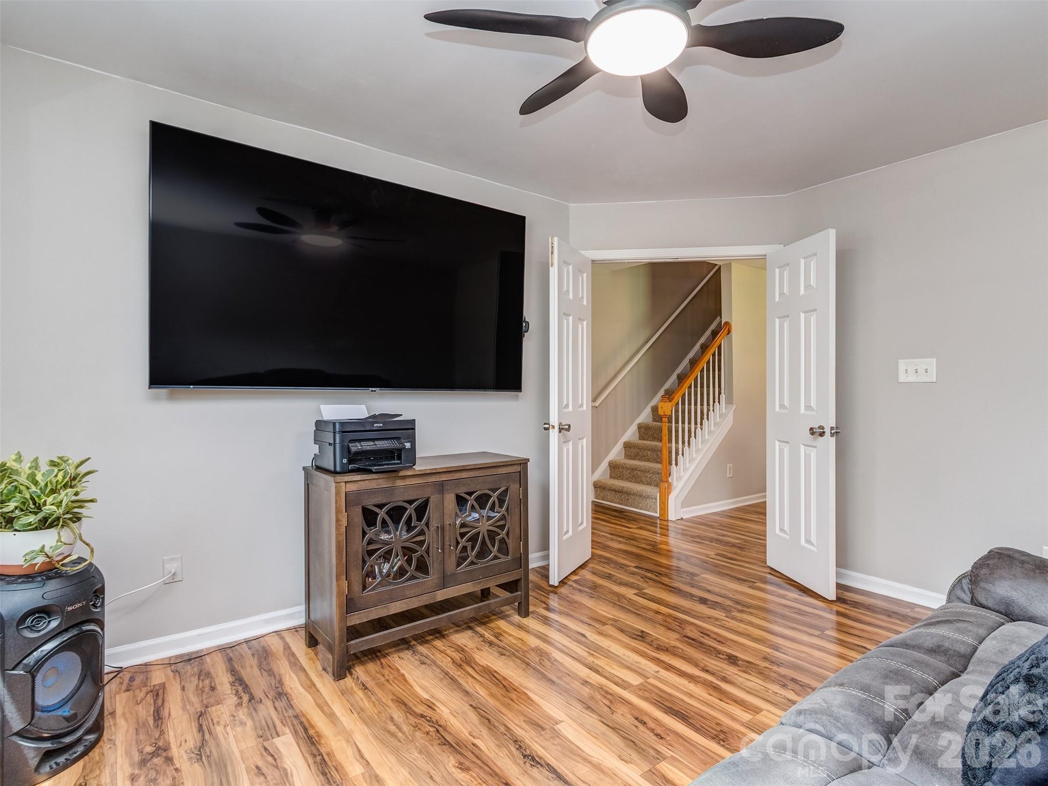 10326 Haddington Drive NW — Charlotte