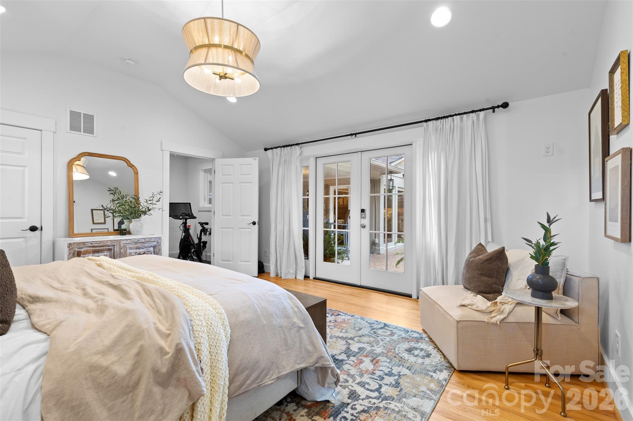 4801 Fairheath Road — Charlotte