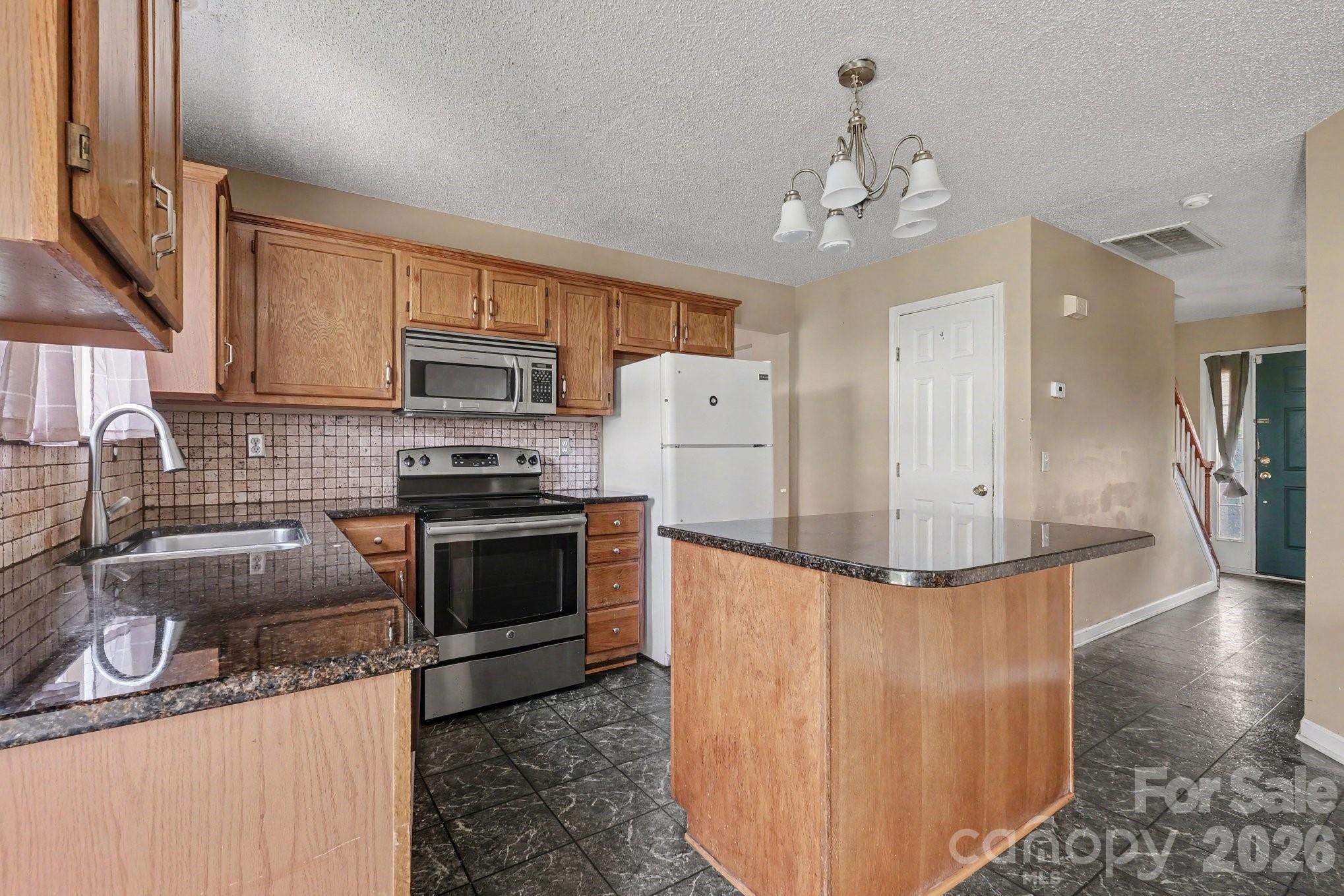 9813 Baxter Caldwell Drive — Charlotte
