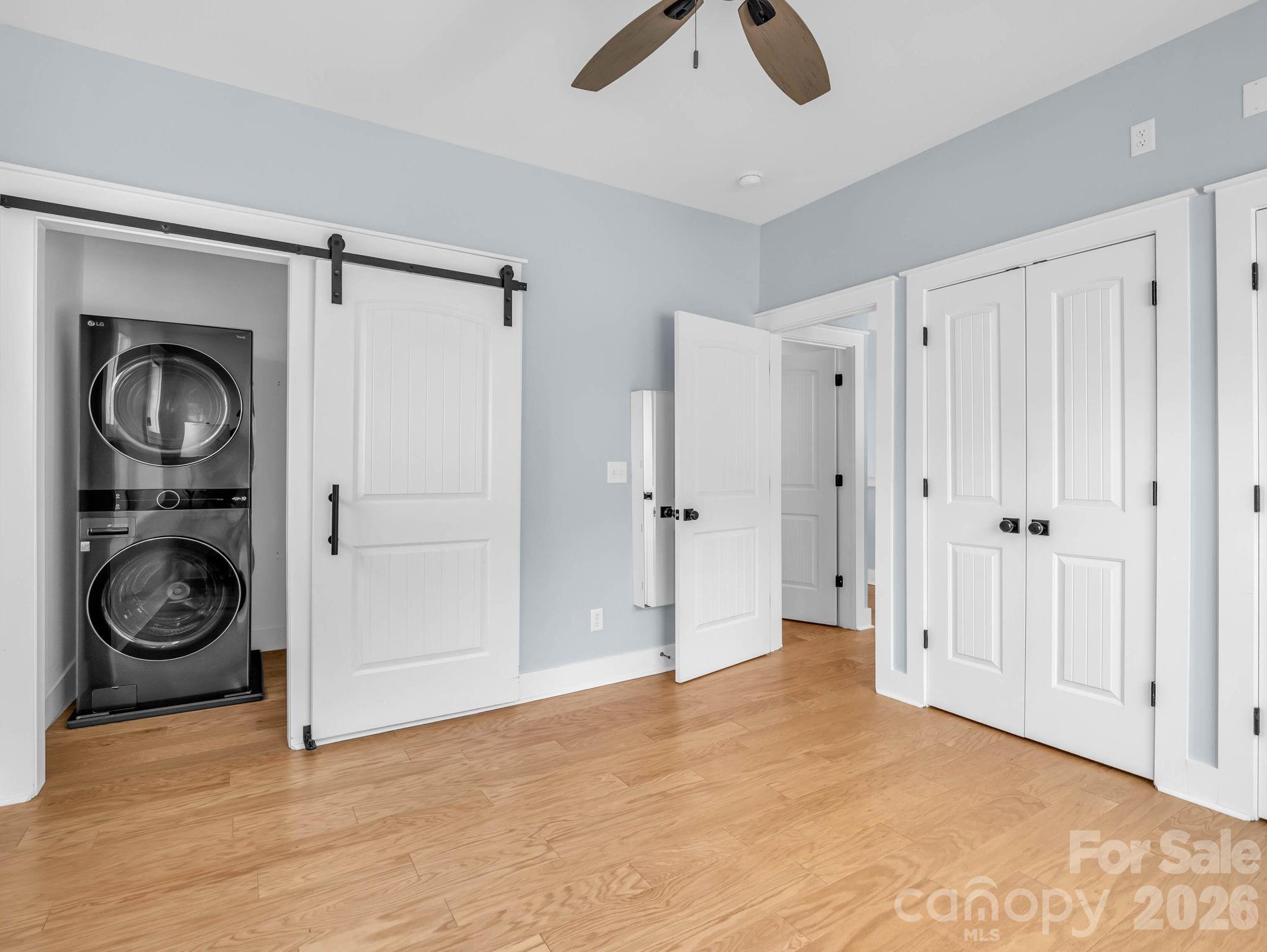 285 Mount Allen Heights — Black Mountain