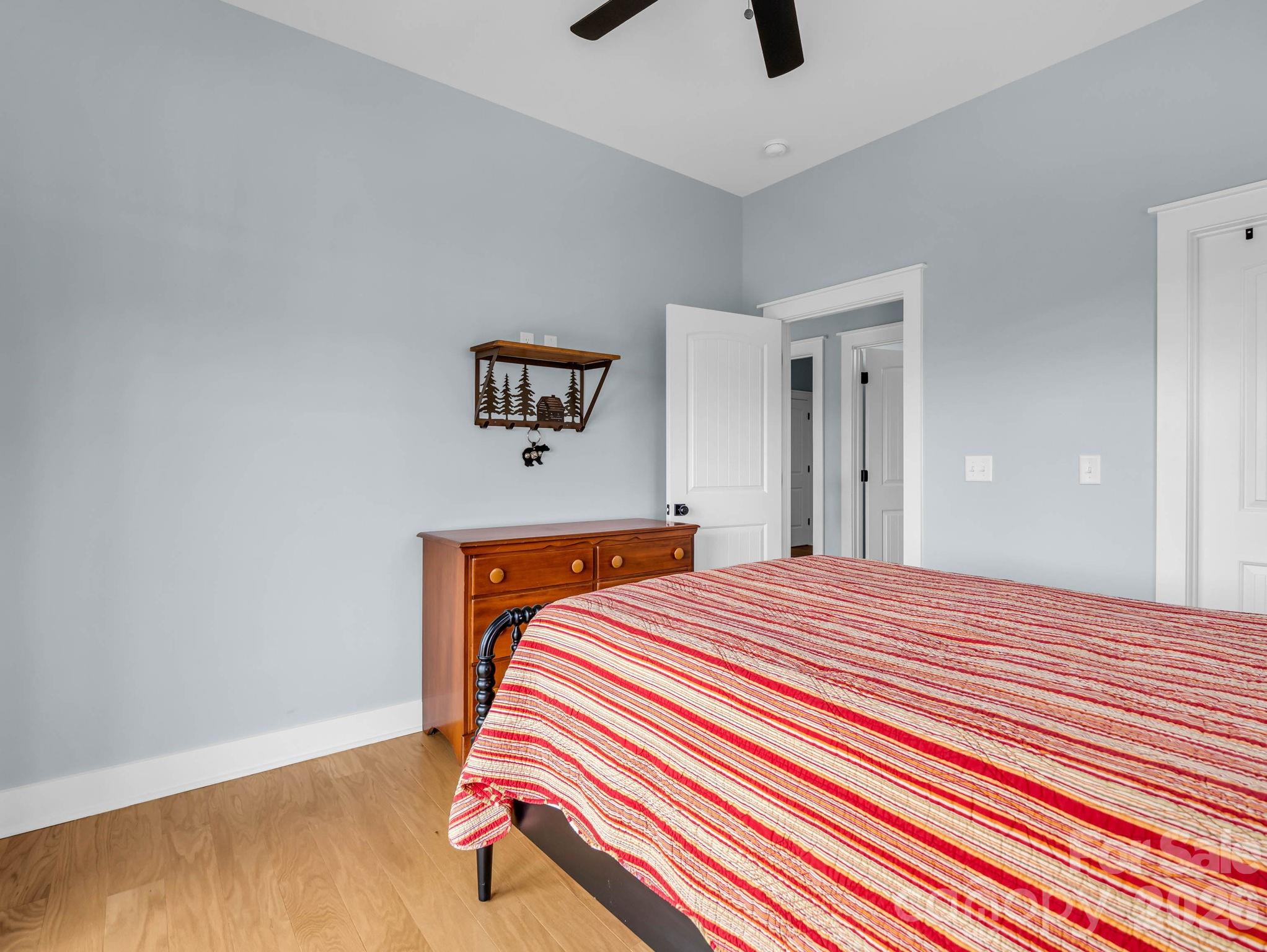 285 Mount Allen Heights — Black Mountain