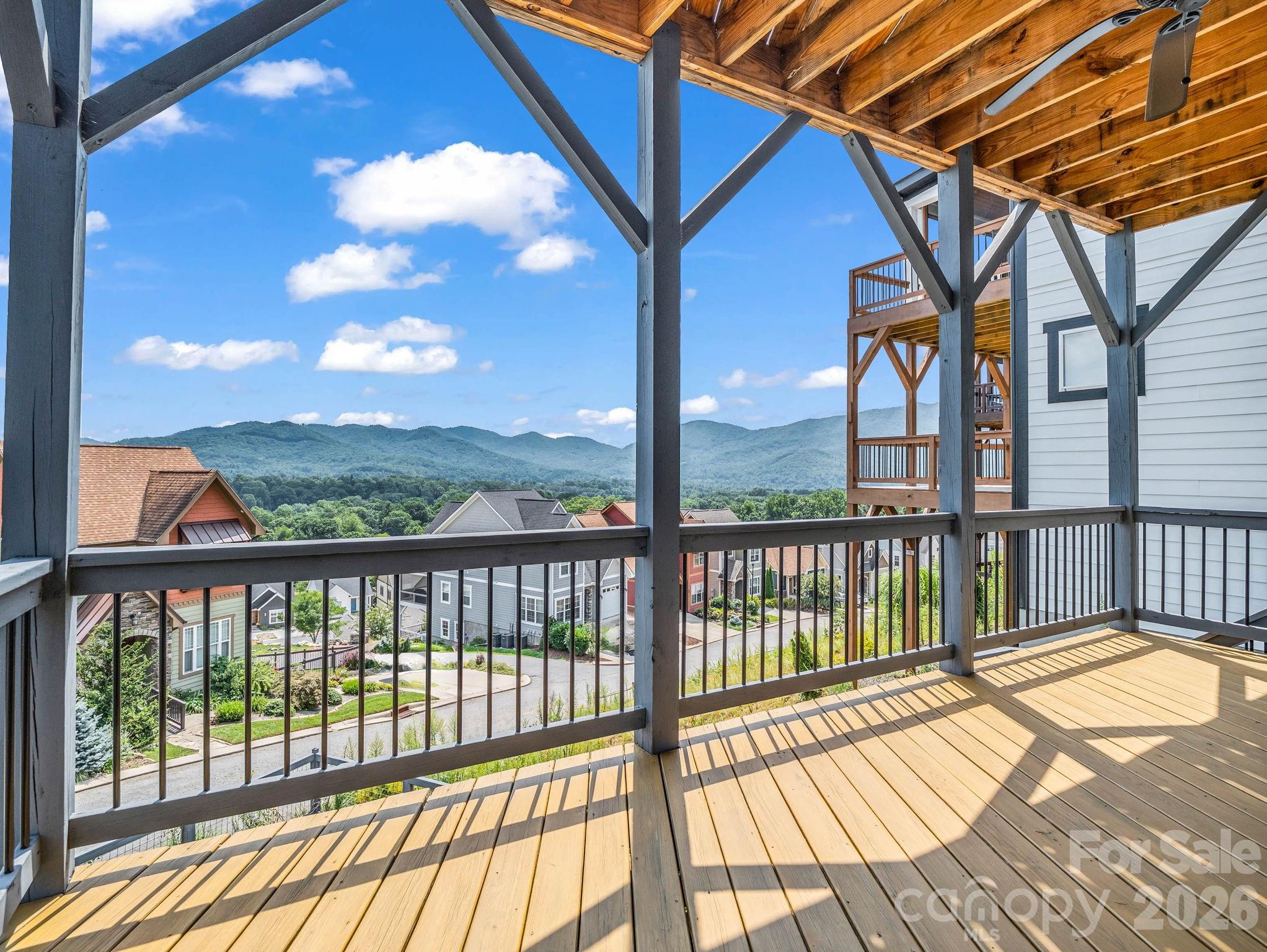 285 Mount Allen Heights — Black Mountain