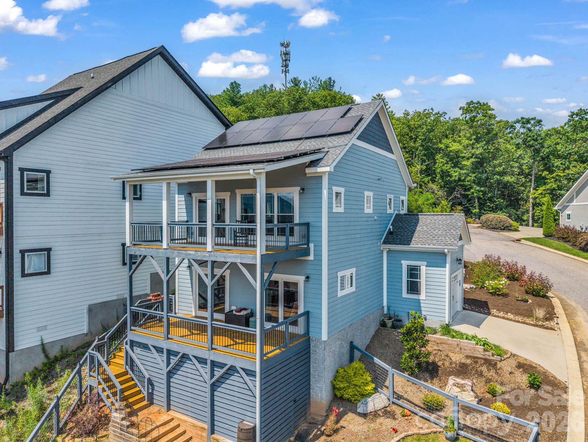 285 Mount Allen Heights — Black Mountain