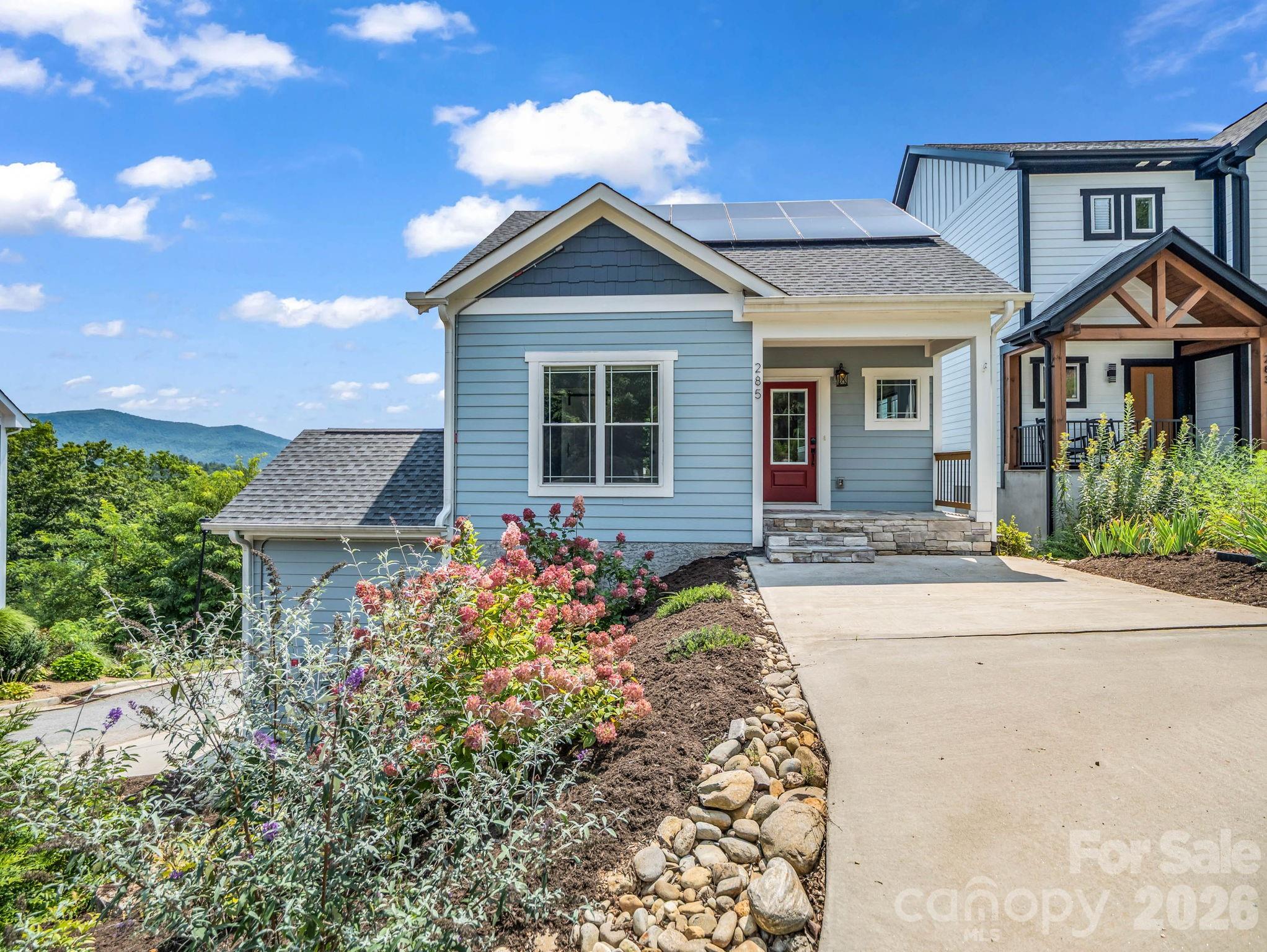 285 Mount Allen Heights — Black Mountain