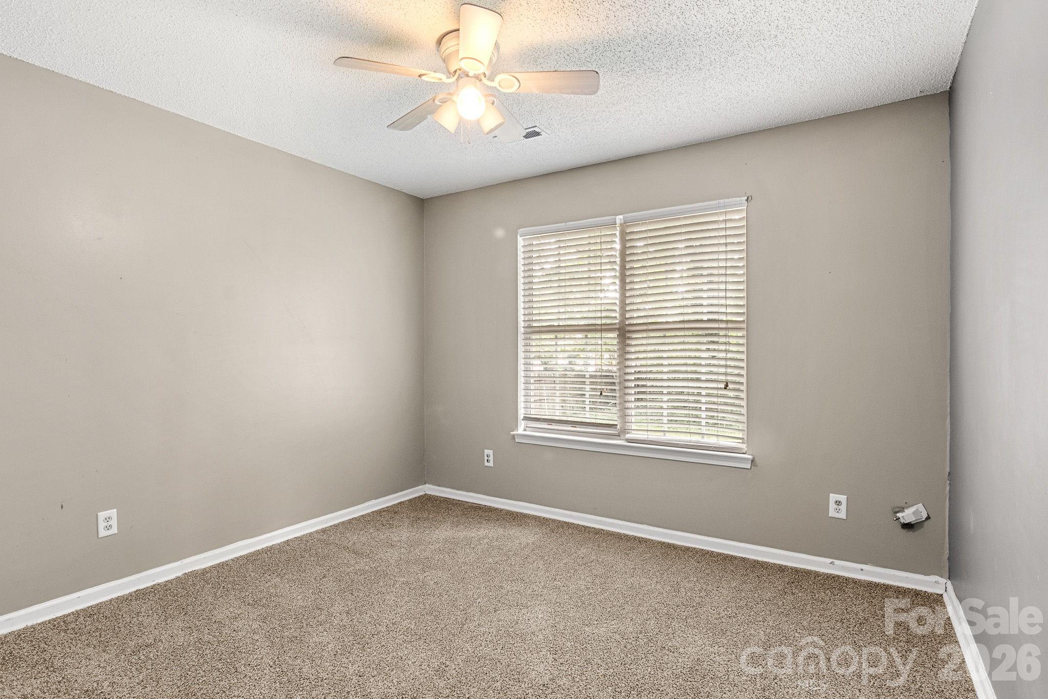 182 Kristens Court Drive — Mooresville